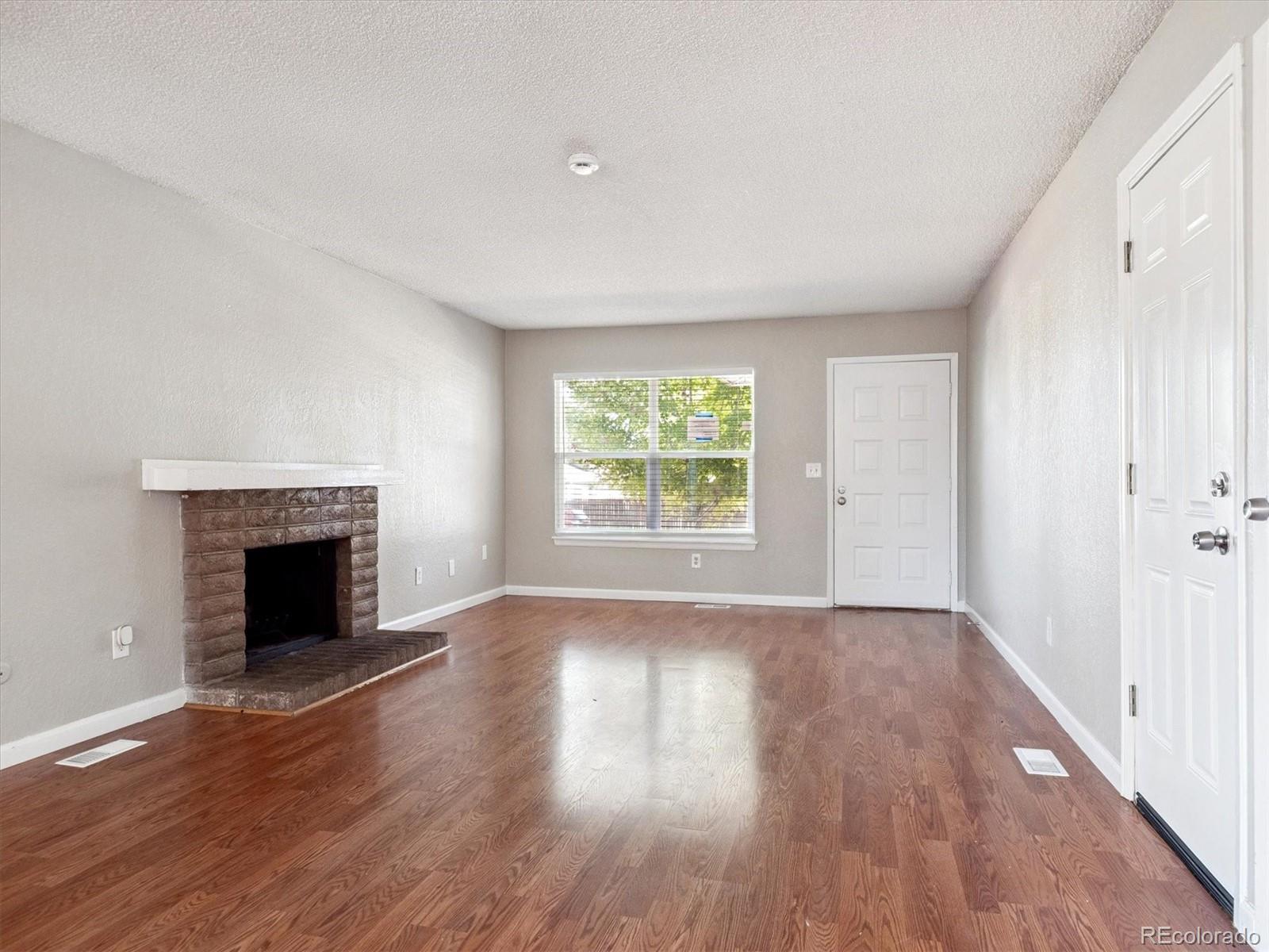 MLS Image #2 for 4117 s hannibal street,aurora, Colorado