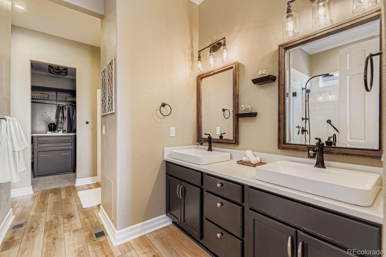 MLS Image #12 for 12720  fisher drive,englewood, Colorado