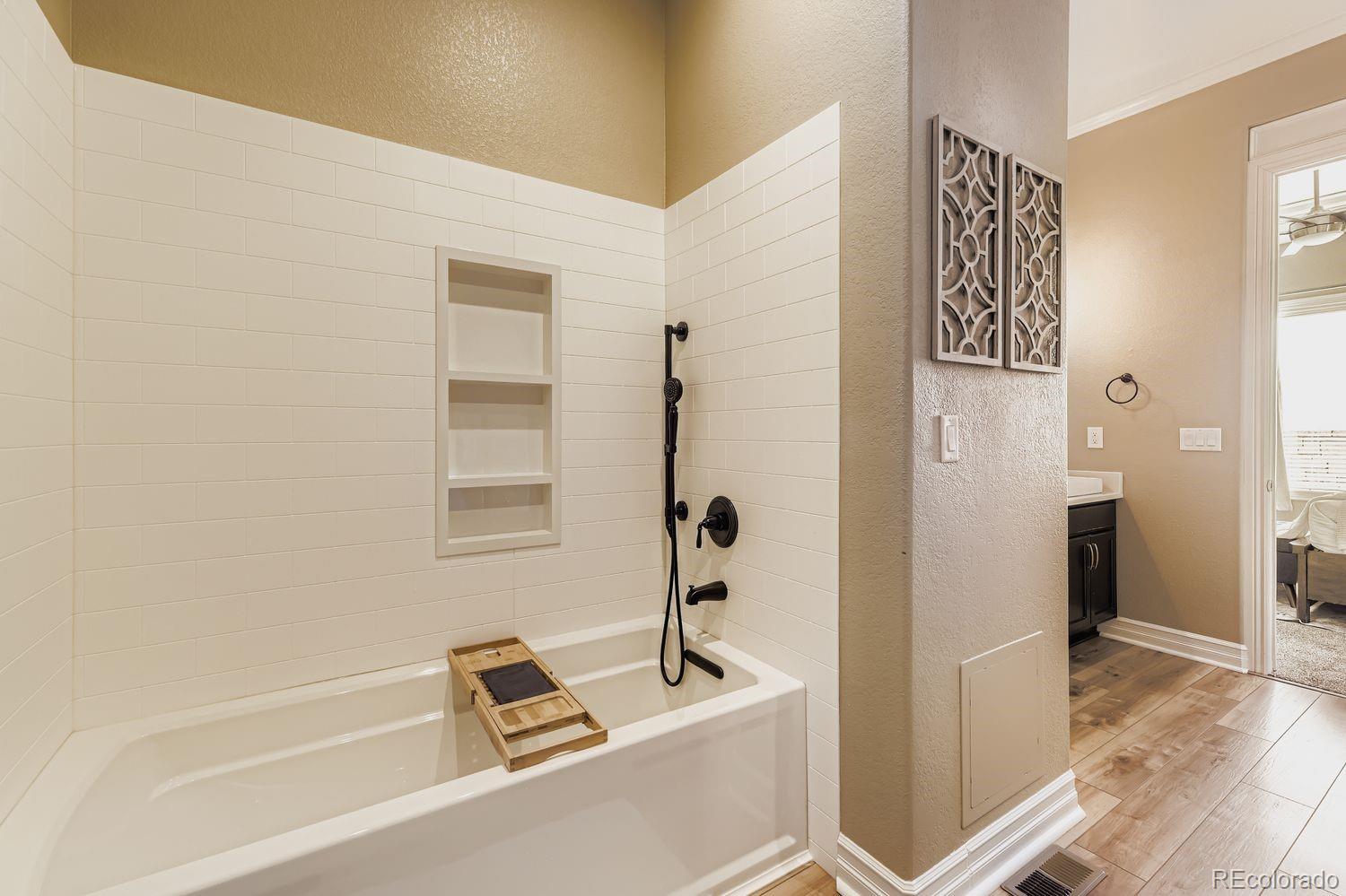 MLS Image #14 for 12720  fisher drive,englewood, Colorado