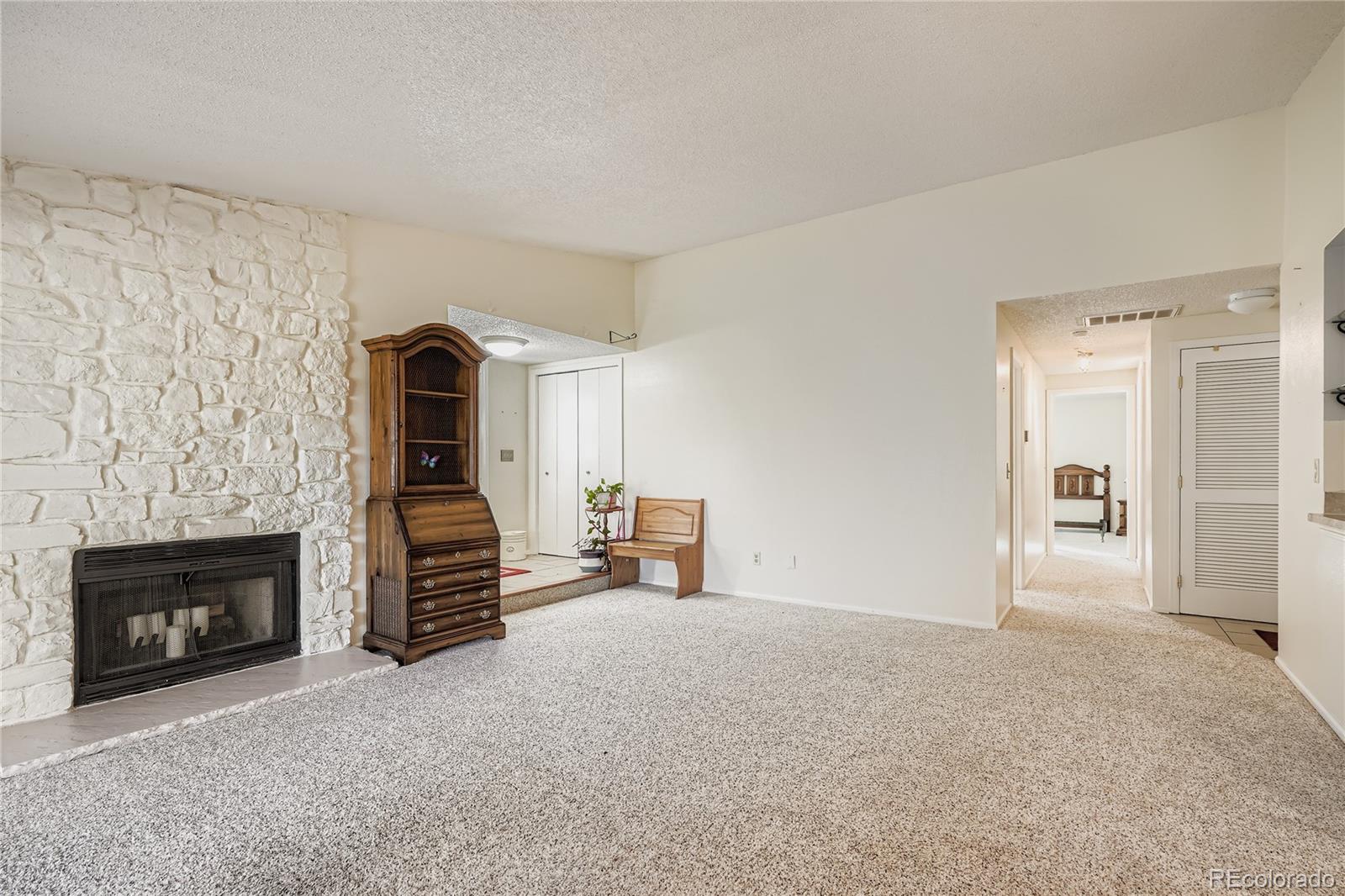 MLS Image #5 for 8427  everett way d,arvada, Colorado