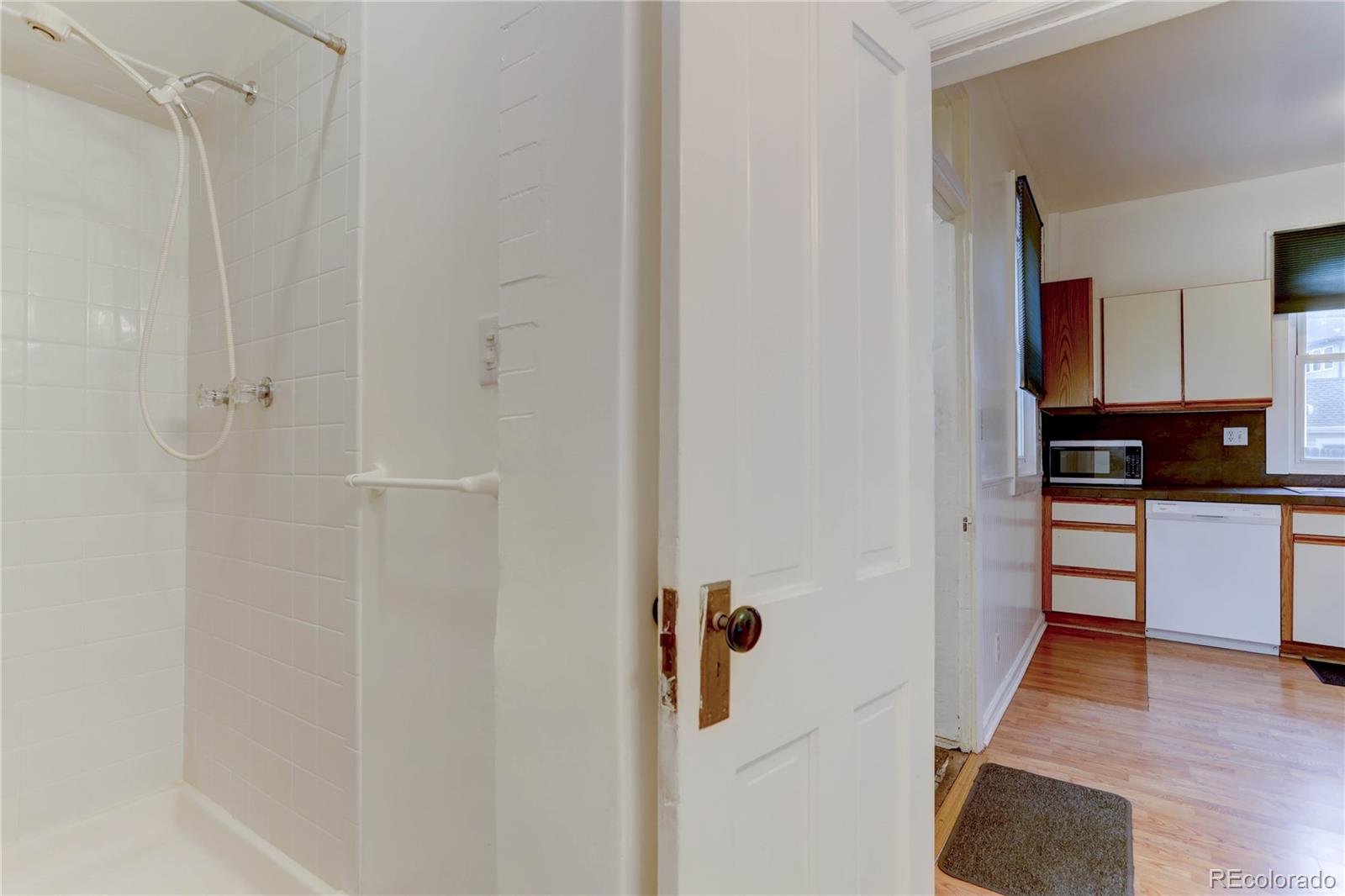 MLS Image #18 for 2437 w caithness place,denver, Colorado