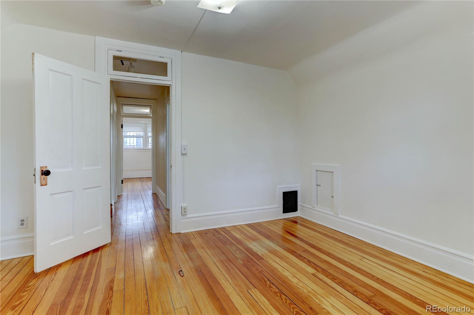 MLS Image #20 for 2437 w caithness place,denver, Colorado