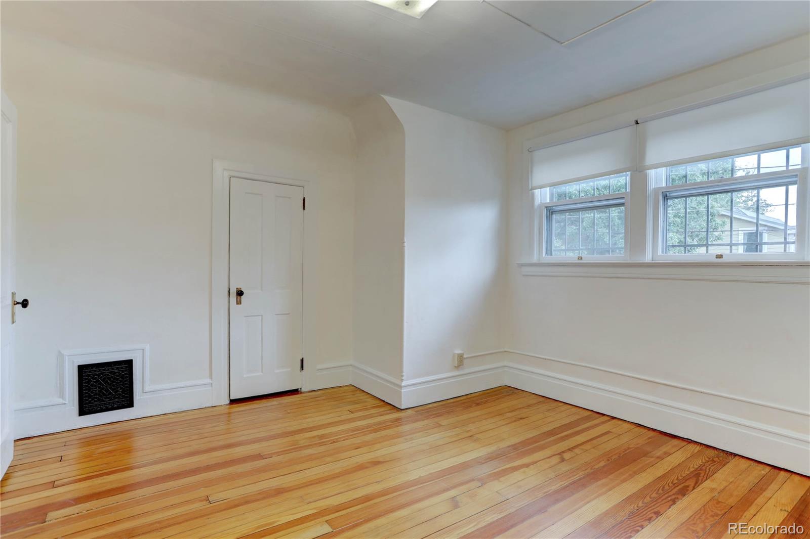 MLS Image #22 for 2437 w caithness place,denver, Colorado
