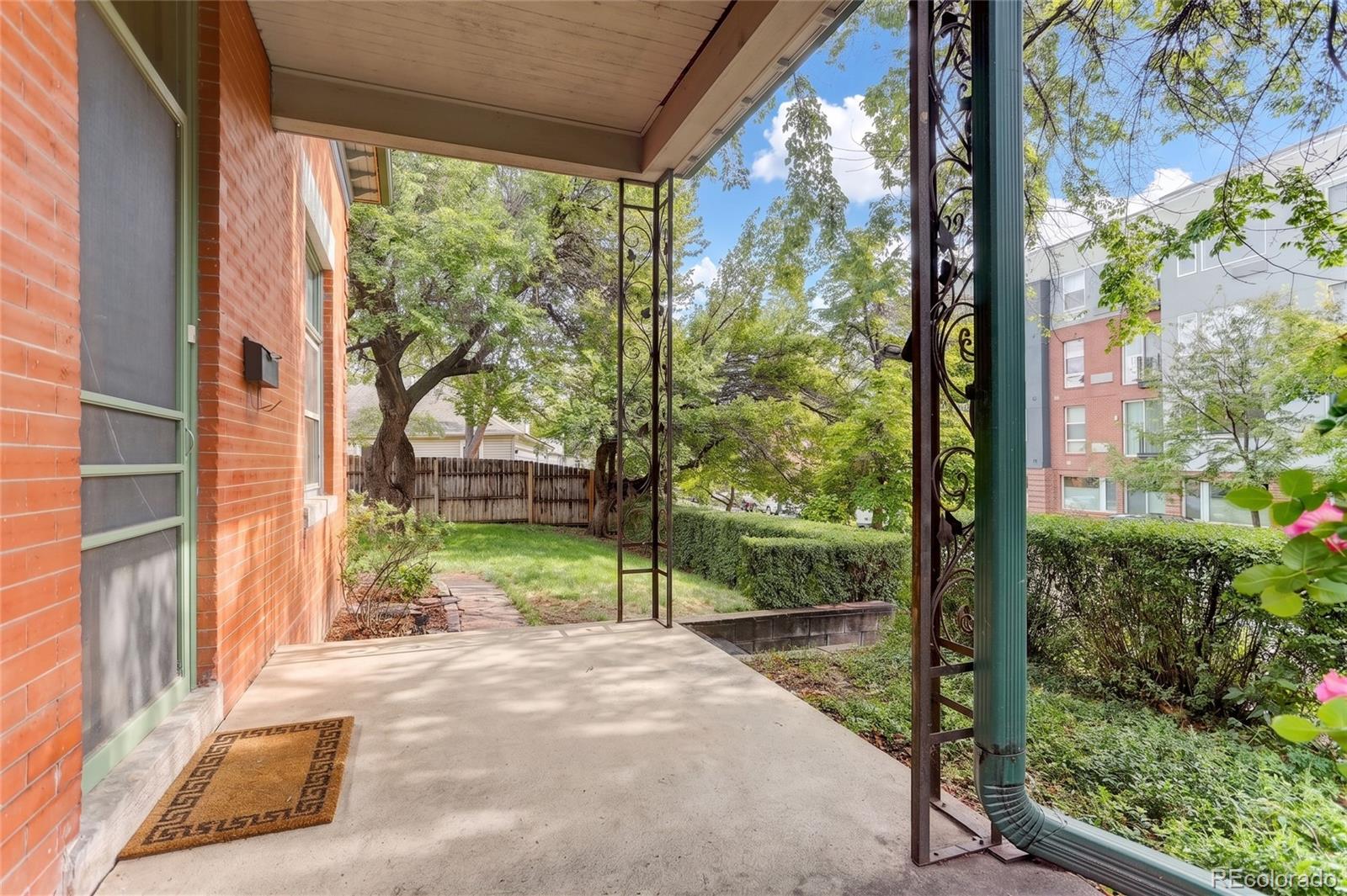 MLS Image #4 for 2437 w caithness place,denver, Colorado