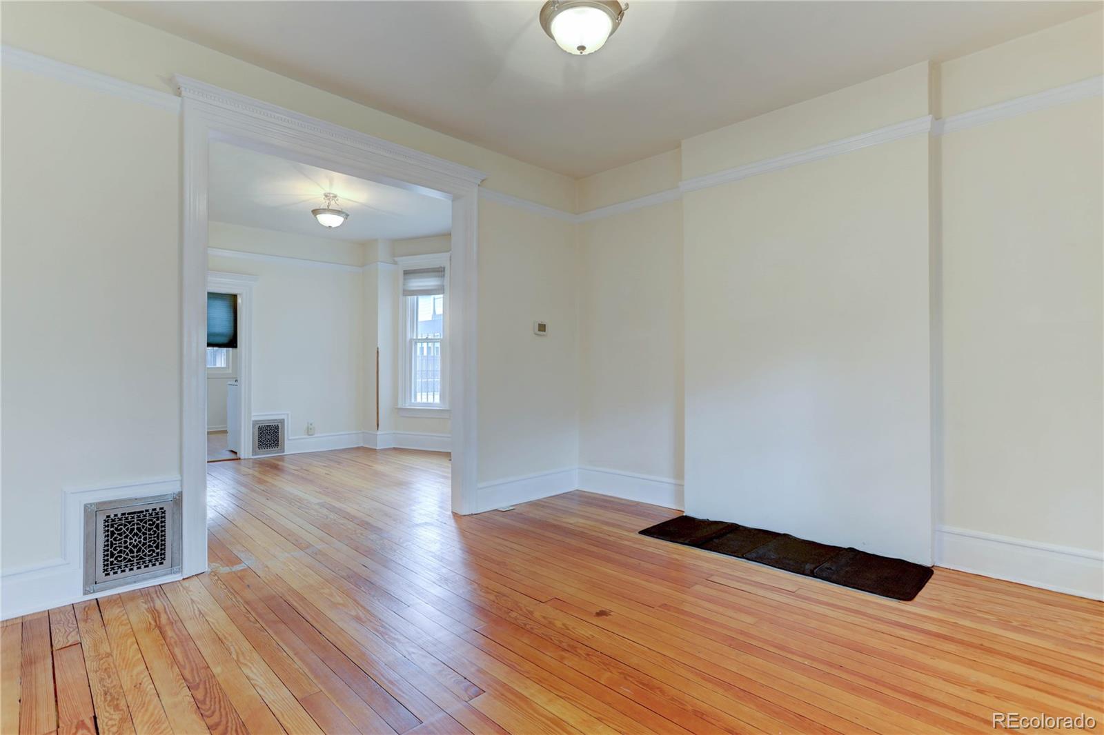 MLS Image #6 for 2437 w caithness place,denver, Colorado