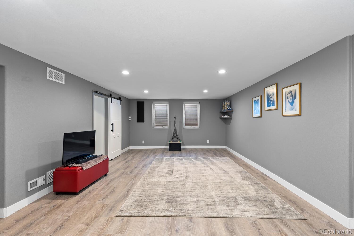MLS Image #18 for 2667 s clayton street,denver, Colorado
