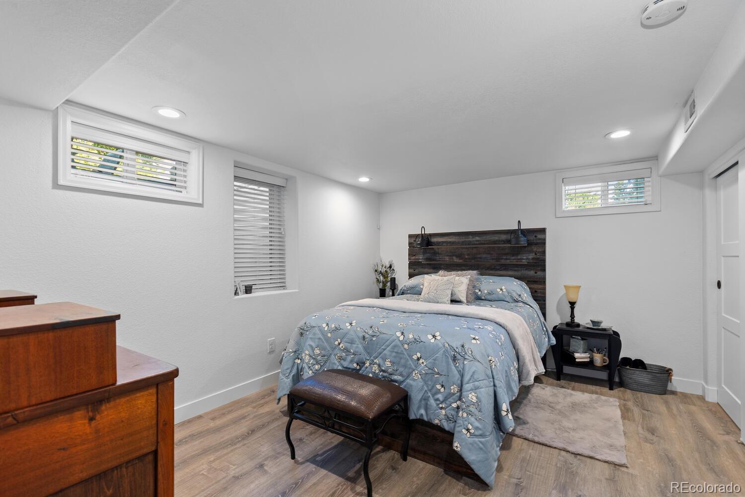 MLS Image #26 for 2667 s clayton street,denver, Colorado
