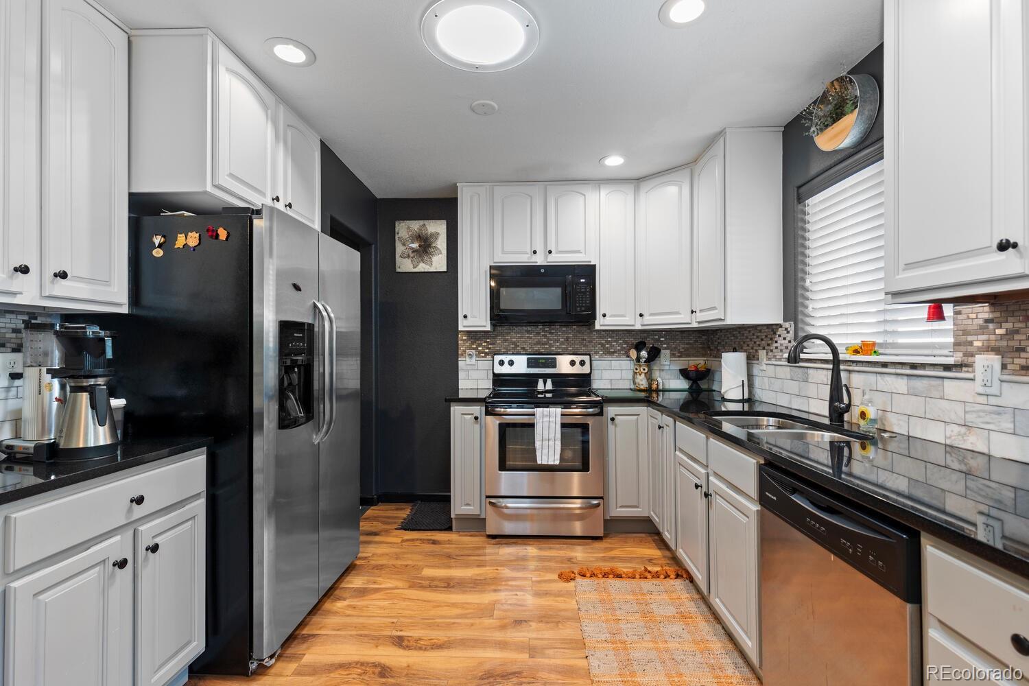 MLS Image #7 for 2667 s clayton street,denver, Colorado