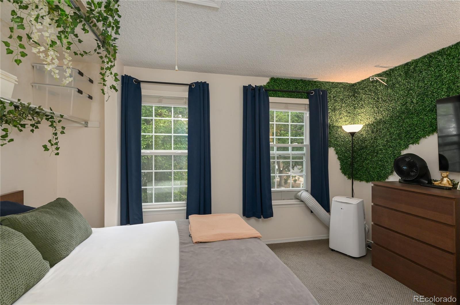 MLS Image #11 for 1699 s trenton street,denver, Colorado