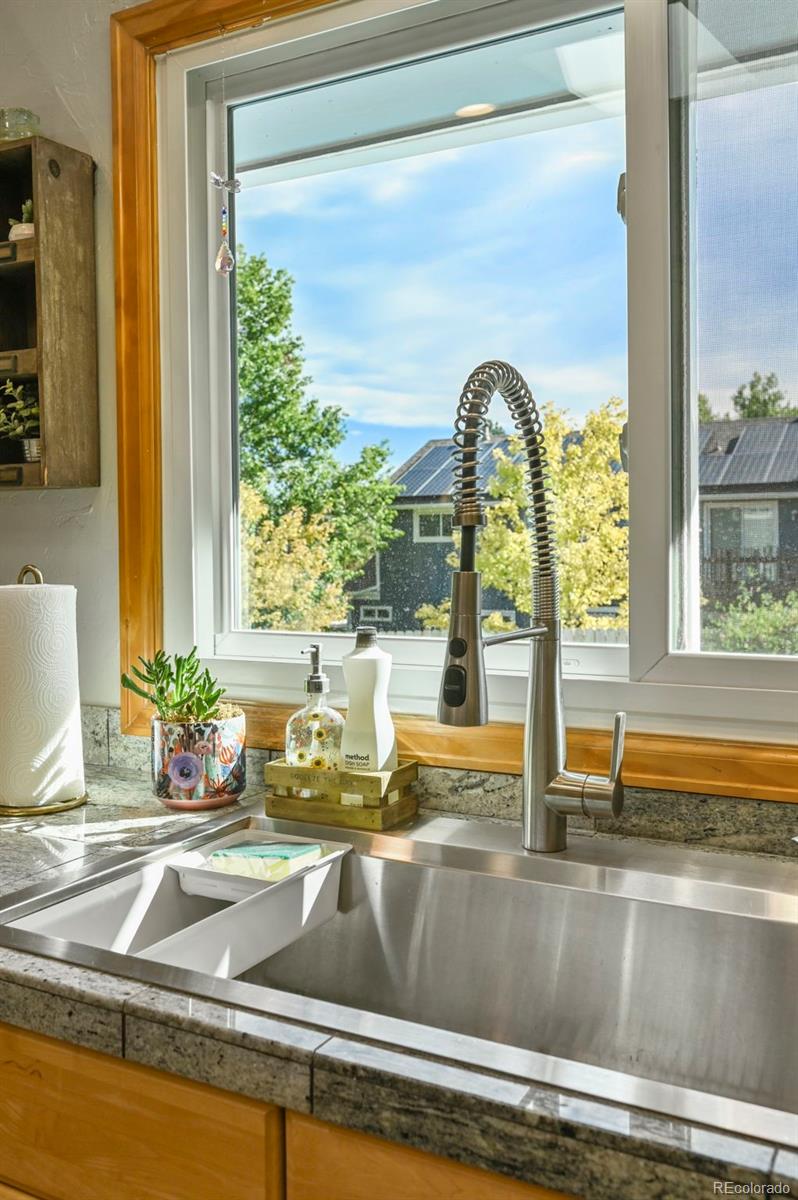 MLS Image #12 for 4816 s zang way,morrison, Colorado