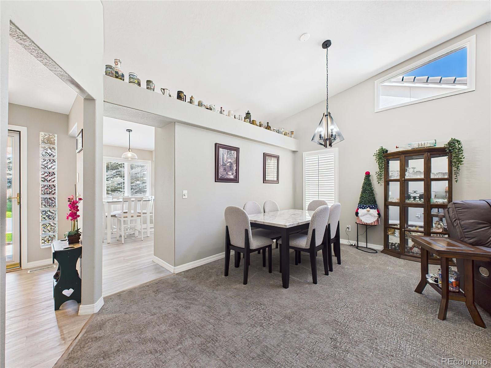 MLS Image #11 for 860  loma point,colorado springs, Colorado