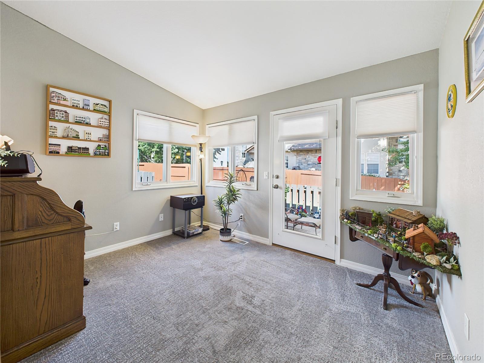 MLS Image #20 for 860  loma point,colorado springs, Colorado