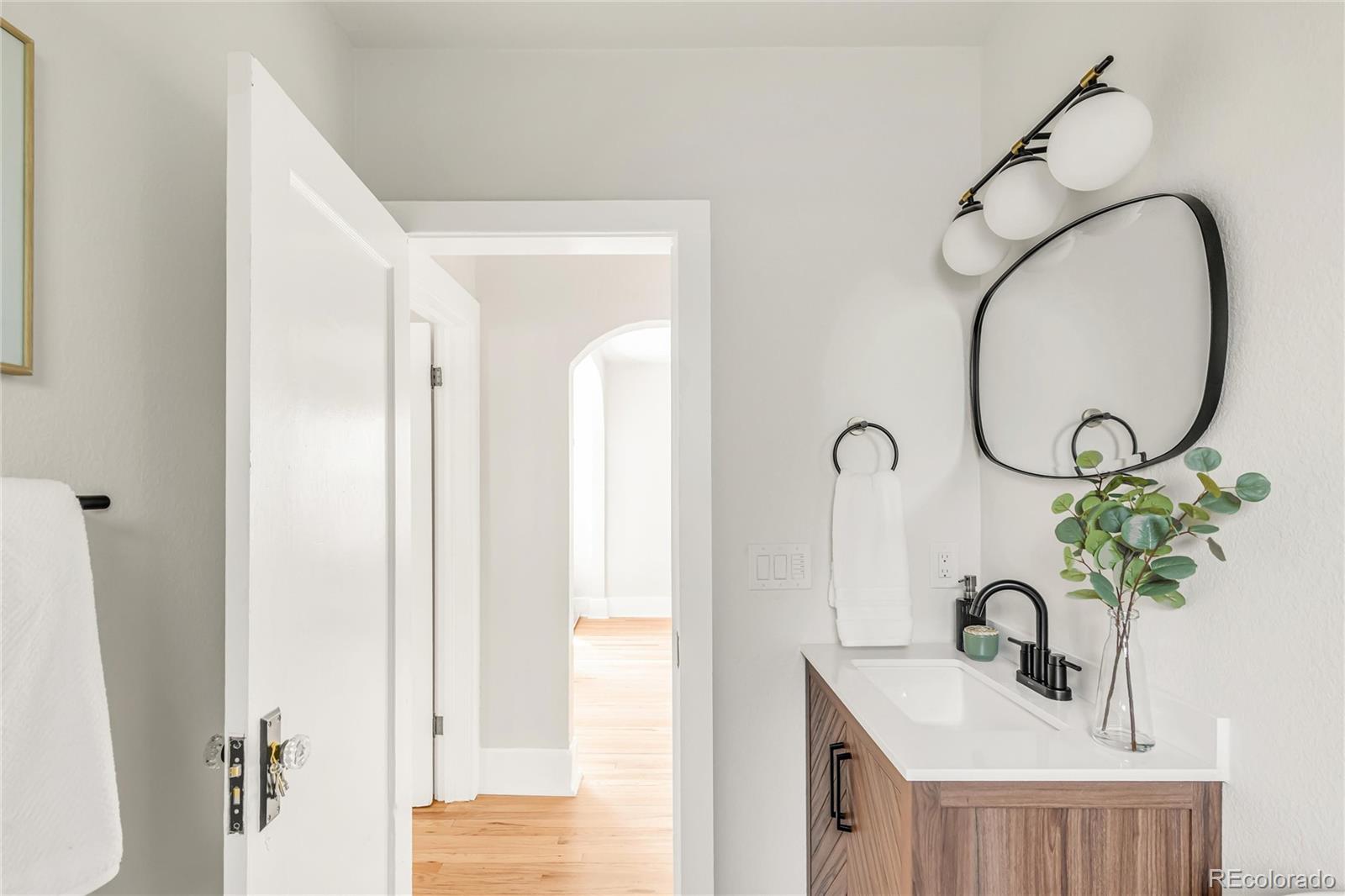 MLS Image #19 for 2117 s lafayette street,denver, Colorado