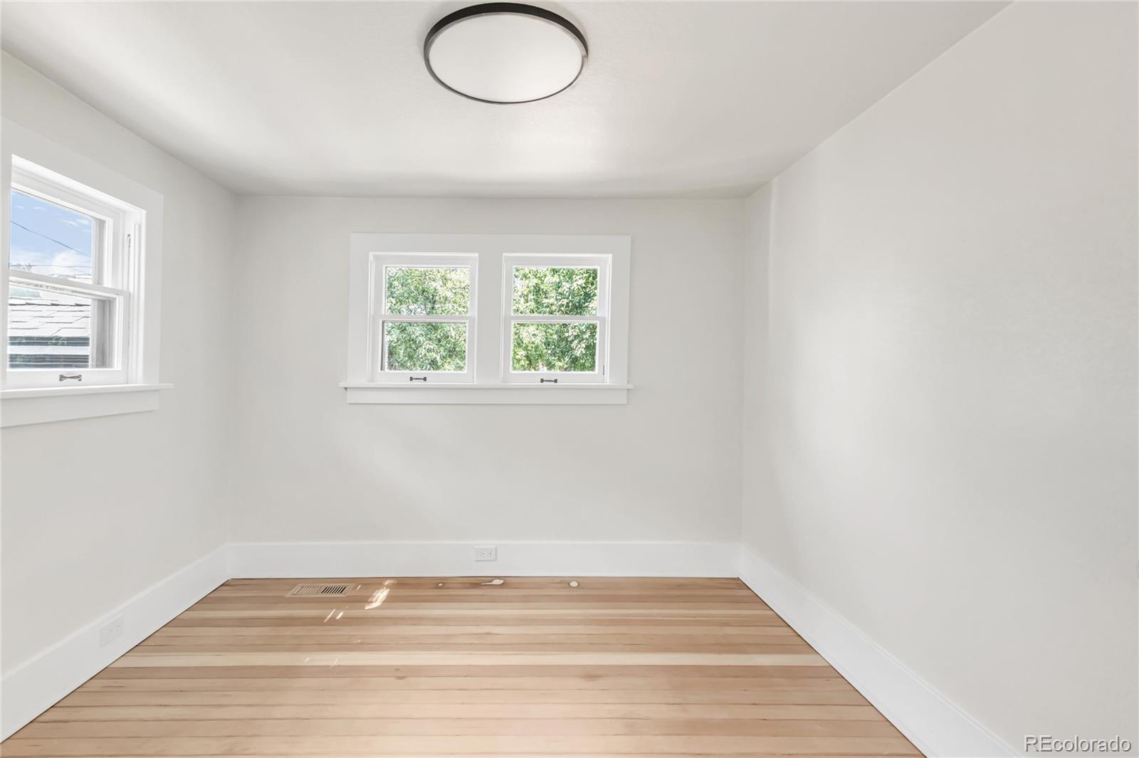 MLS Image #22 for 2117 s lafayette street,denver, Colorado