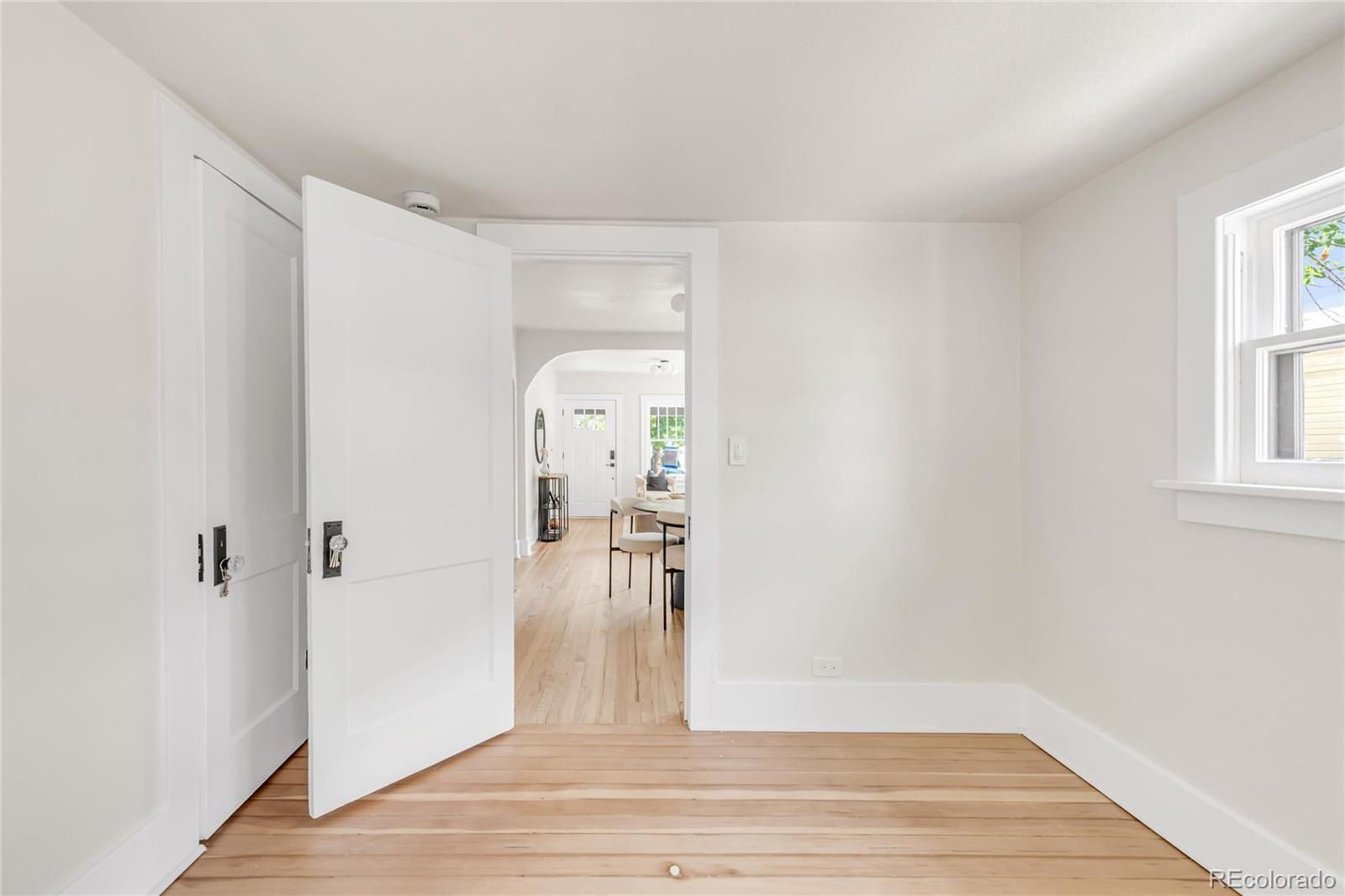 MLS Image #23 for 2117 s lafayette street,denver, Colorado