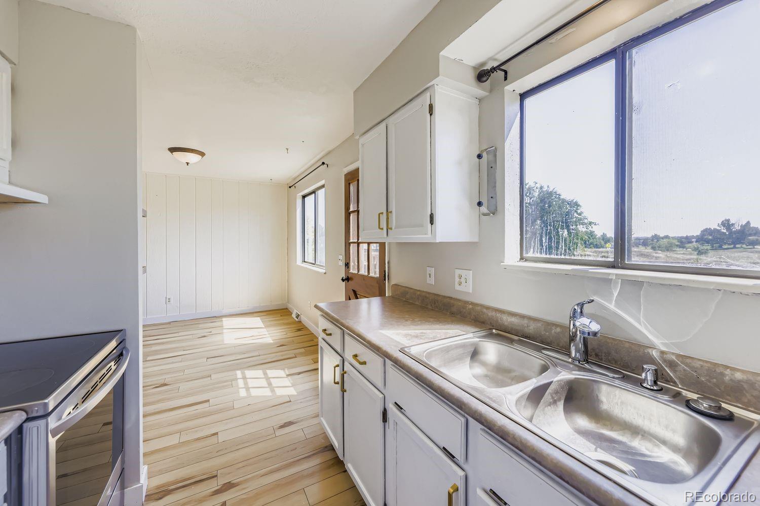 MLS Image #11 for 10610  moore court,westminster, Colorado