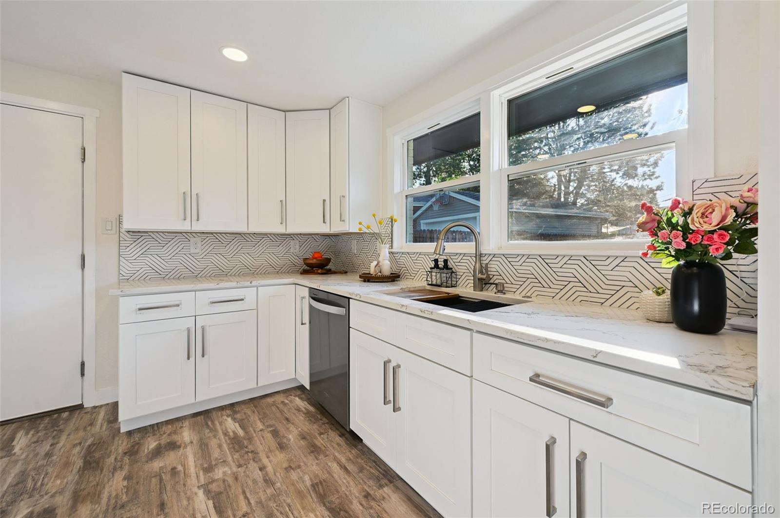 MLS Image #12 for 2513  bennet avenue,colorado springs, Colorado