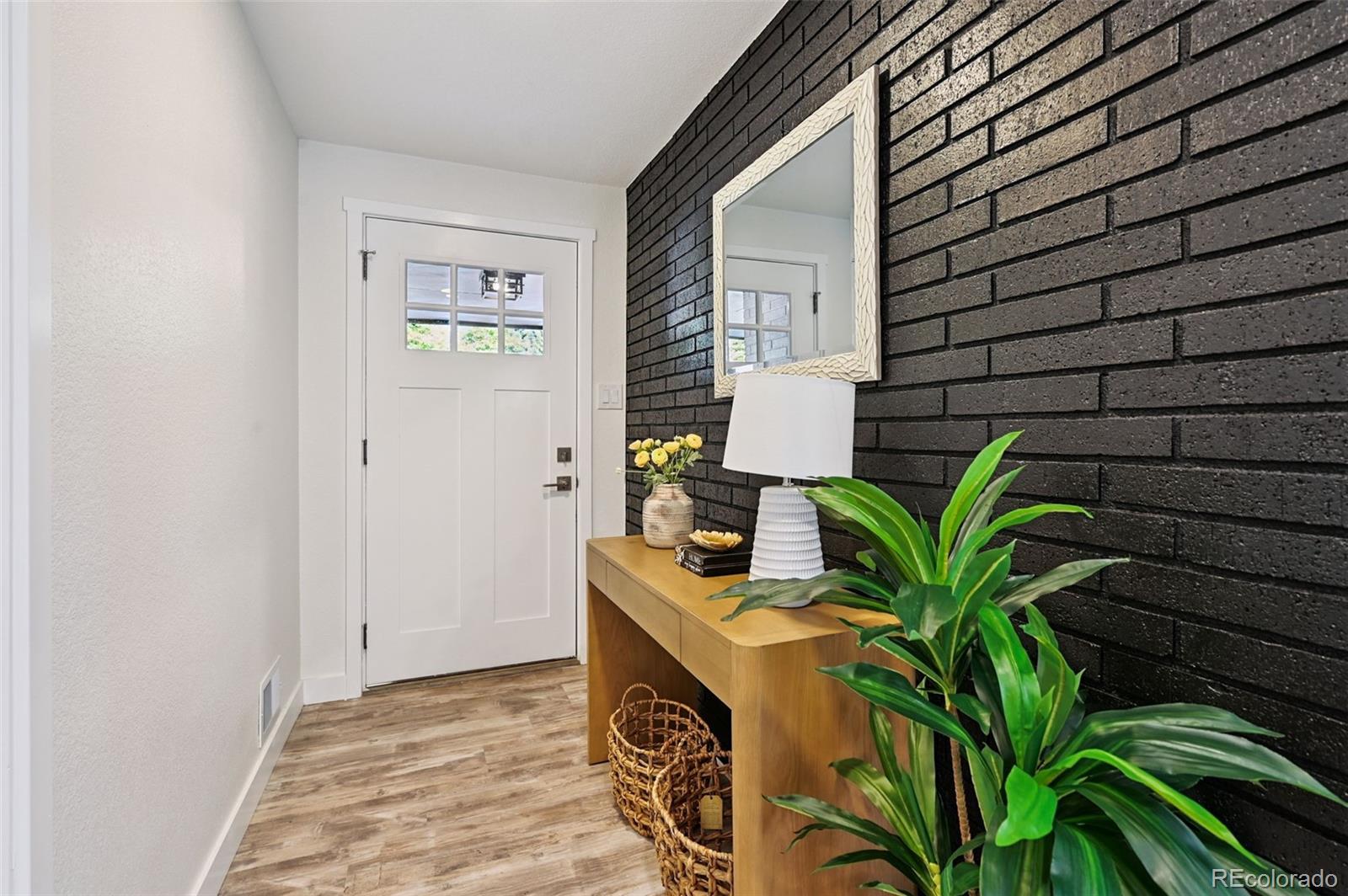 MLS Image #3 for 2513  bennet avenue,colorado springs, Colorado