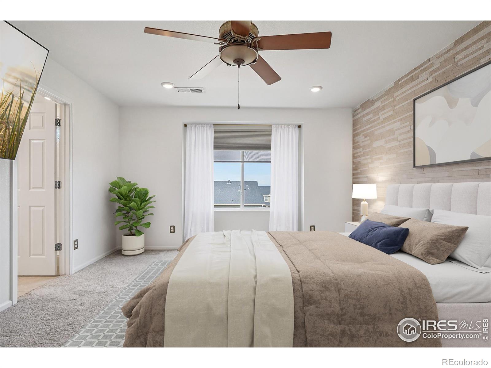 MLS Image #11 for 9273  sedalia street,commerce city, Colorado