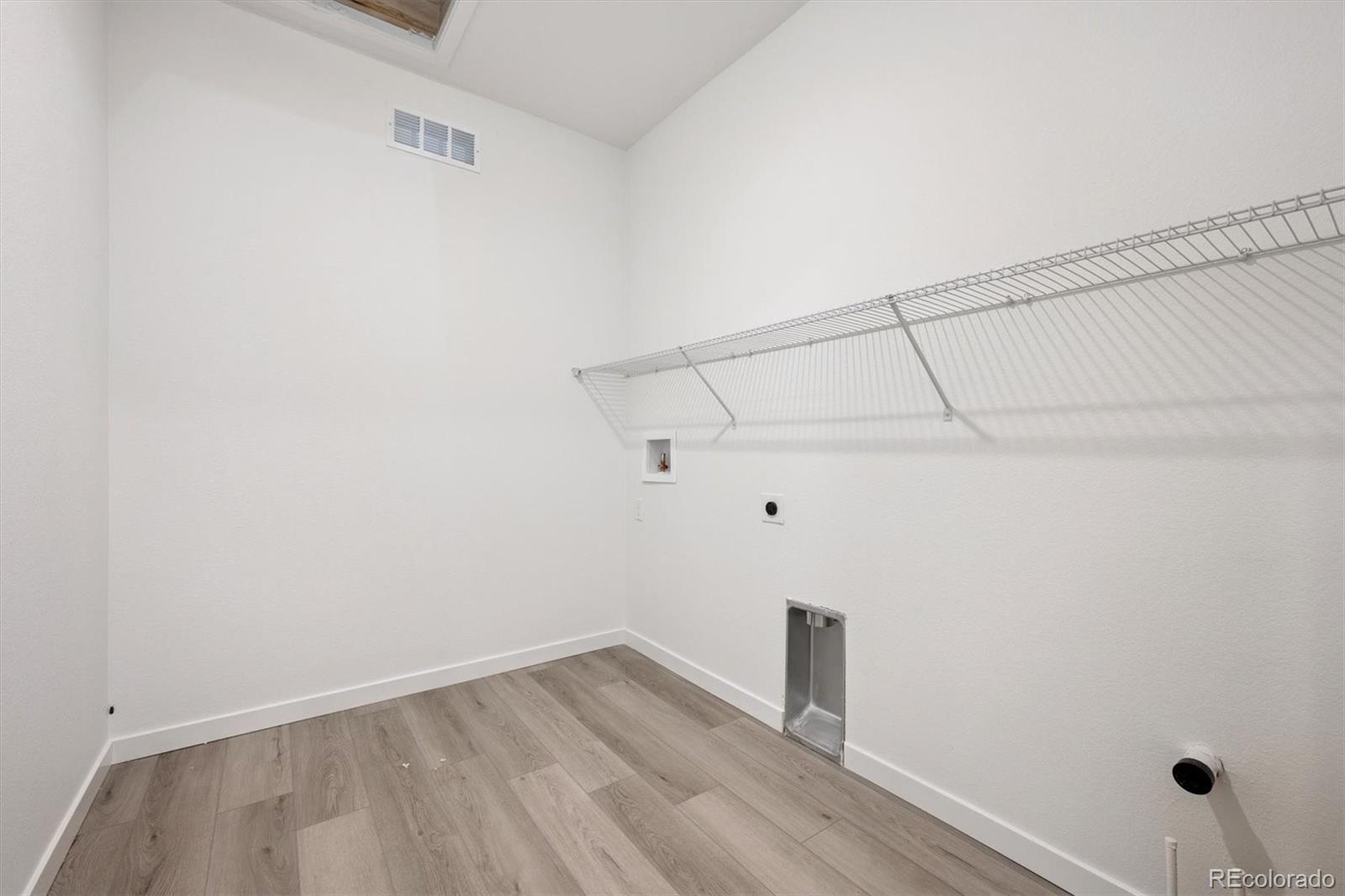 MLS Image #12 for 3701 n haleyville street,aurora, Colorado