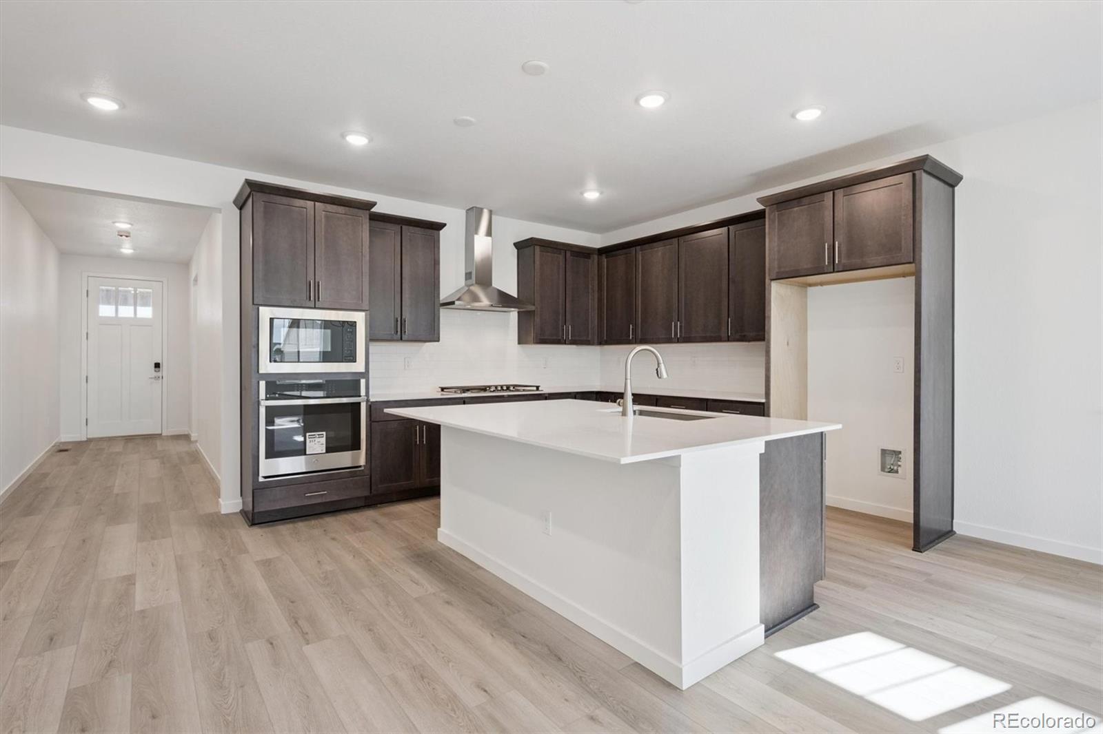MLS Image #5 for 3701 n haleyville street,aurora, Colorado