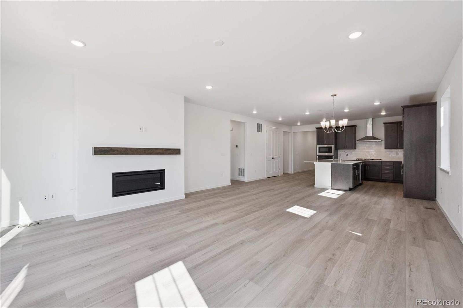 MLS Image #8 for 3701 n haleyville street,aurora, Colorado