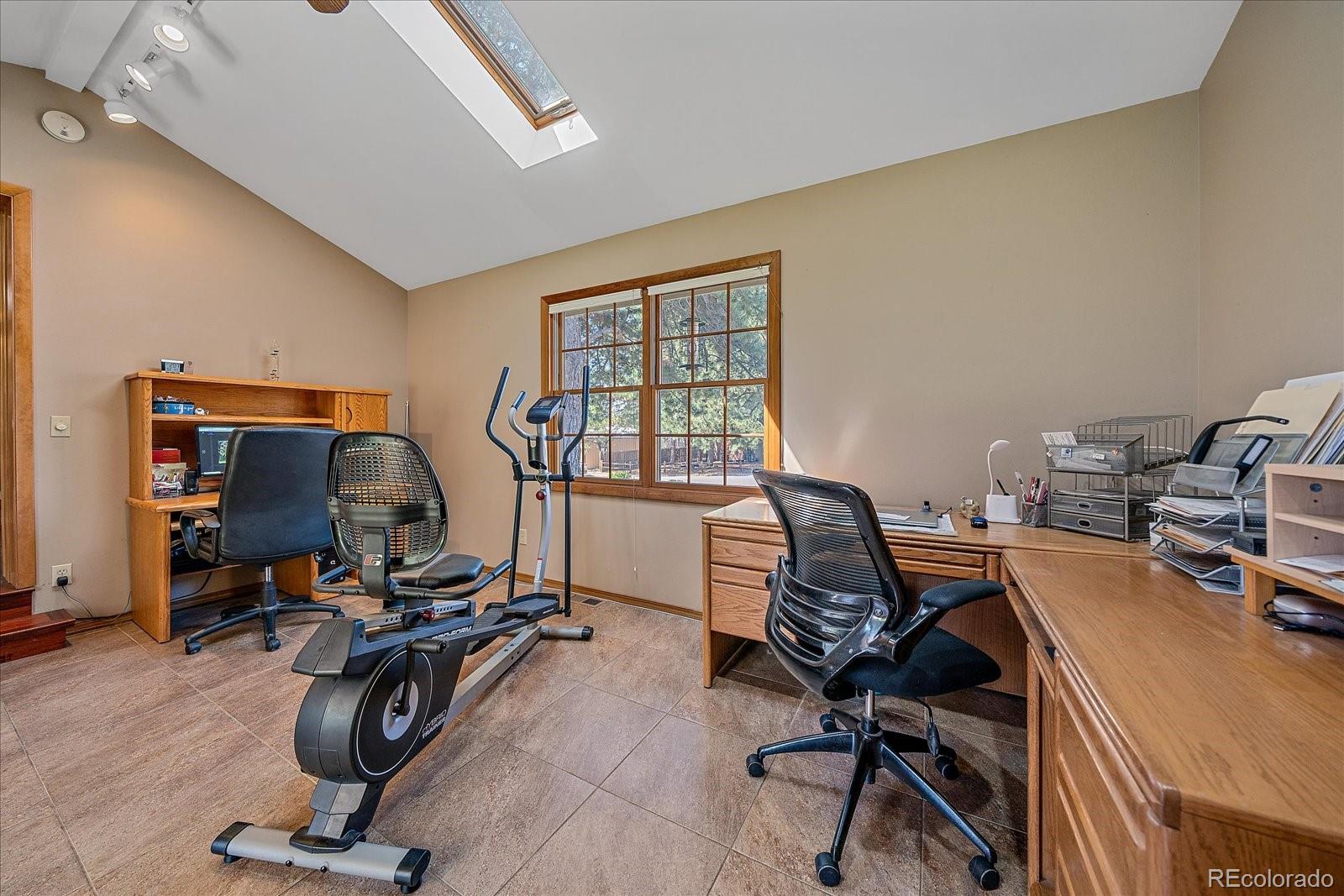 MLS Image #14 for 8866 e easter avenue,centennial, Colorado