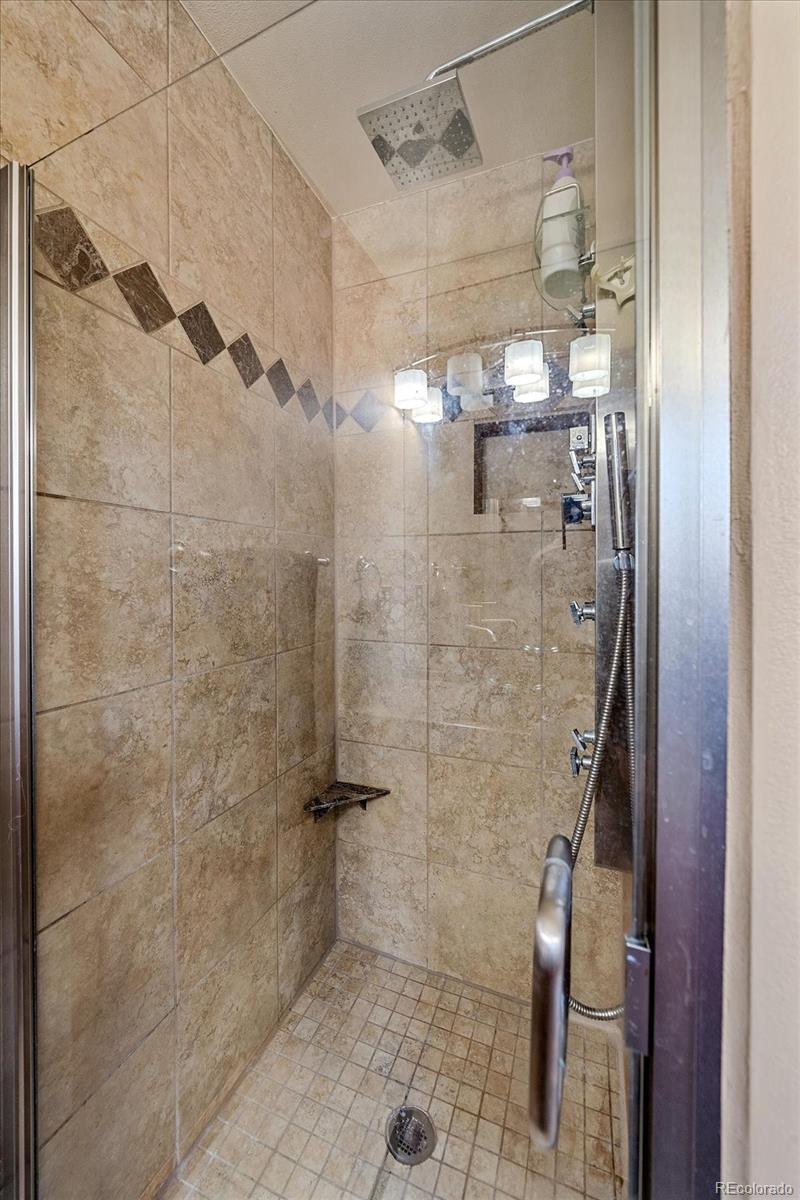 MLS Image #18 for 8866 e easter avenue,centennial, Colorado