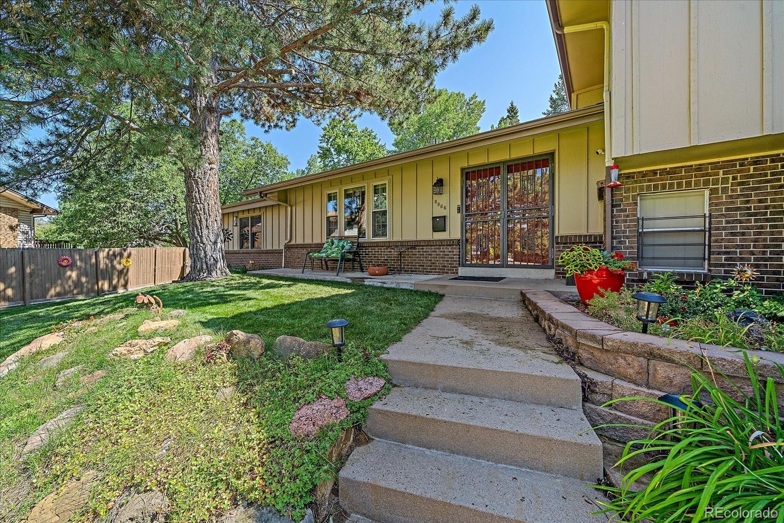 MLS Image #2 for 8866 e easter avenue,centennial, Colorado