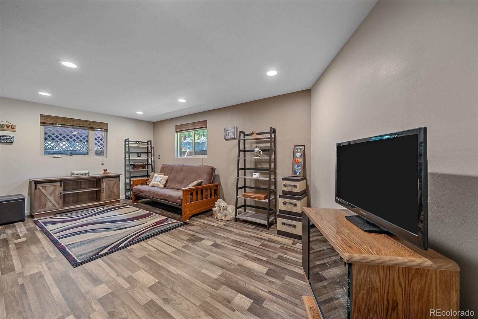 MLS Image #29 for 8866 e easter avenue,centennial, Colorado