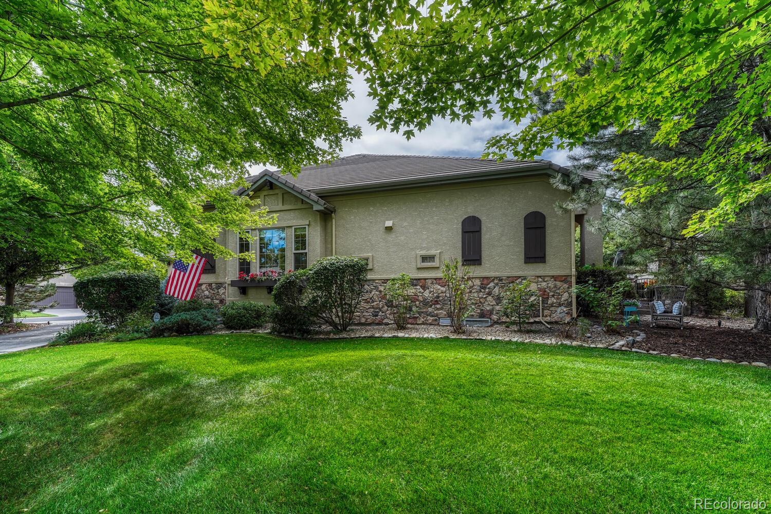 MLS Image #2 for 32  brookhaven place,littleton, Colorado