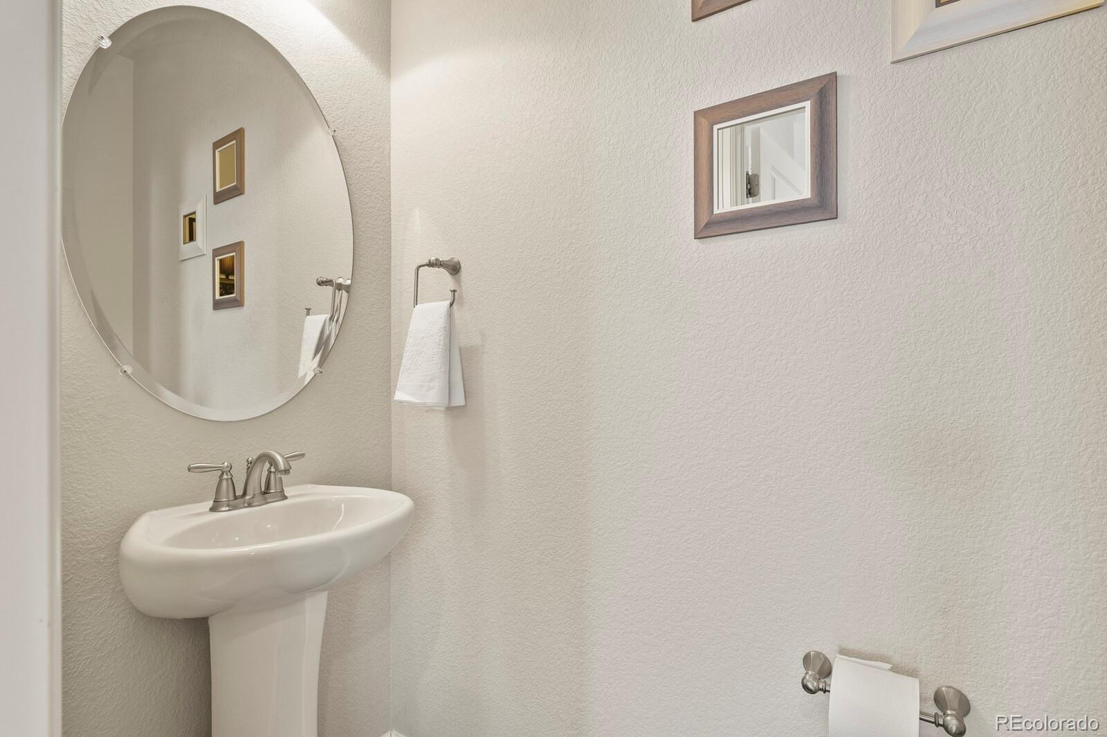 MLS Image #12 for 12754  leyden street e,thornton, Colorado