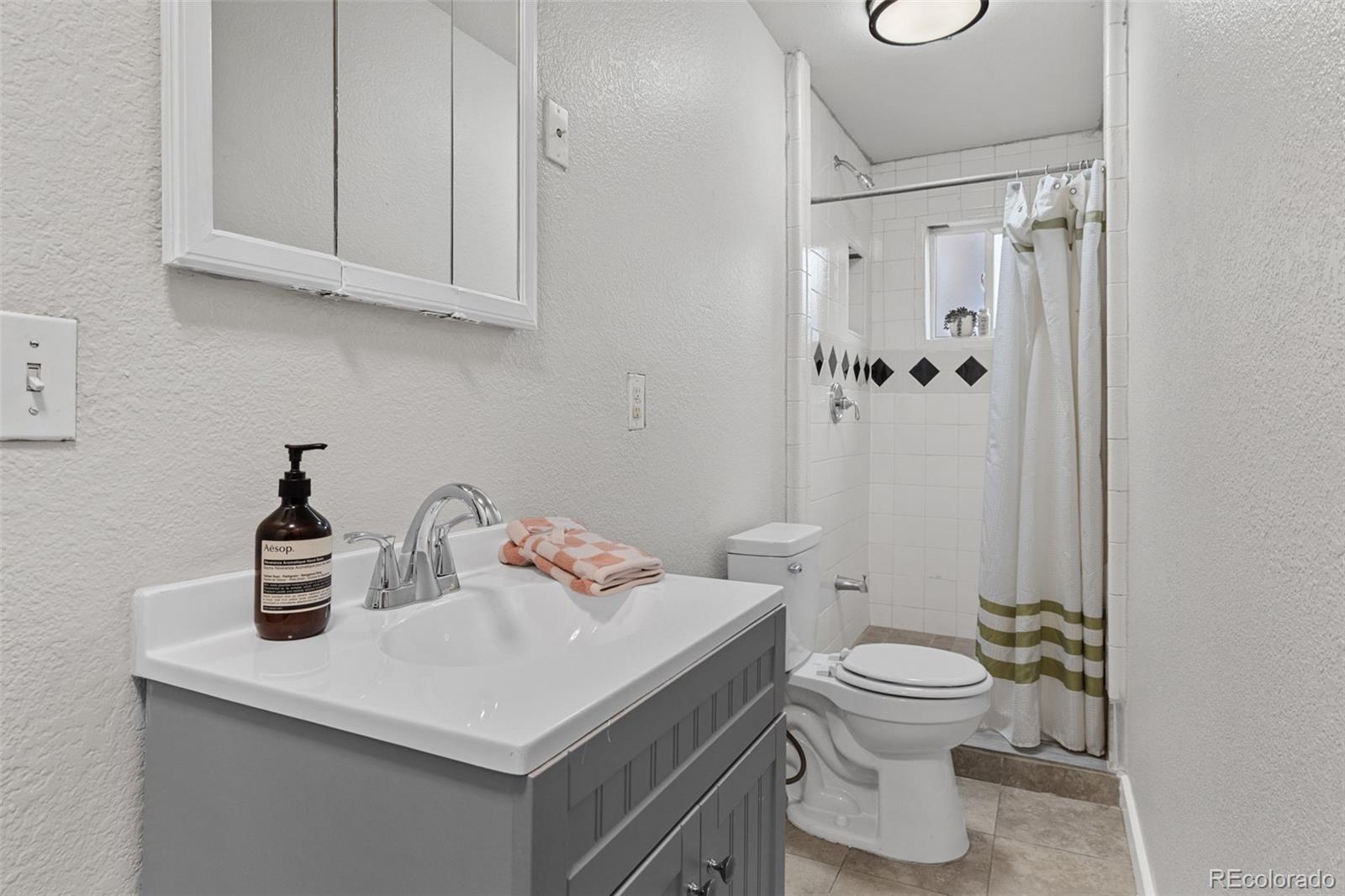 MLS Image #19 for 3621  kalamath street,denver, Colorado