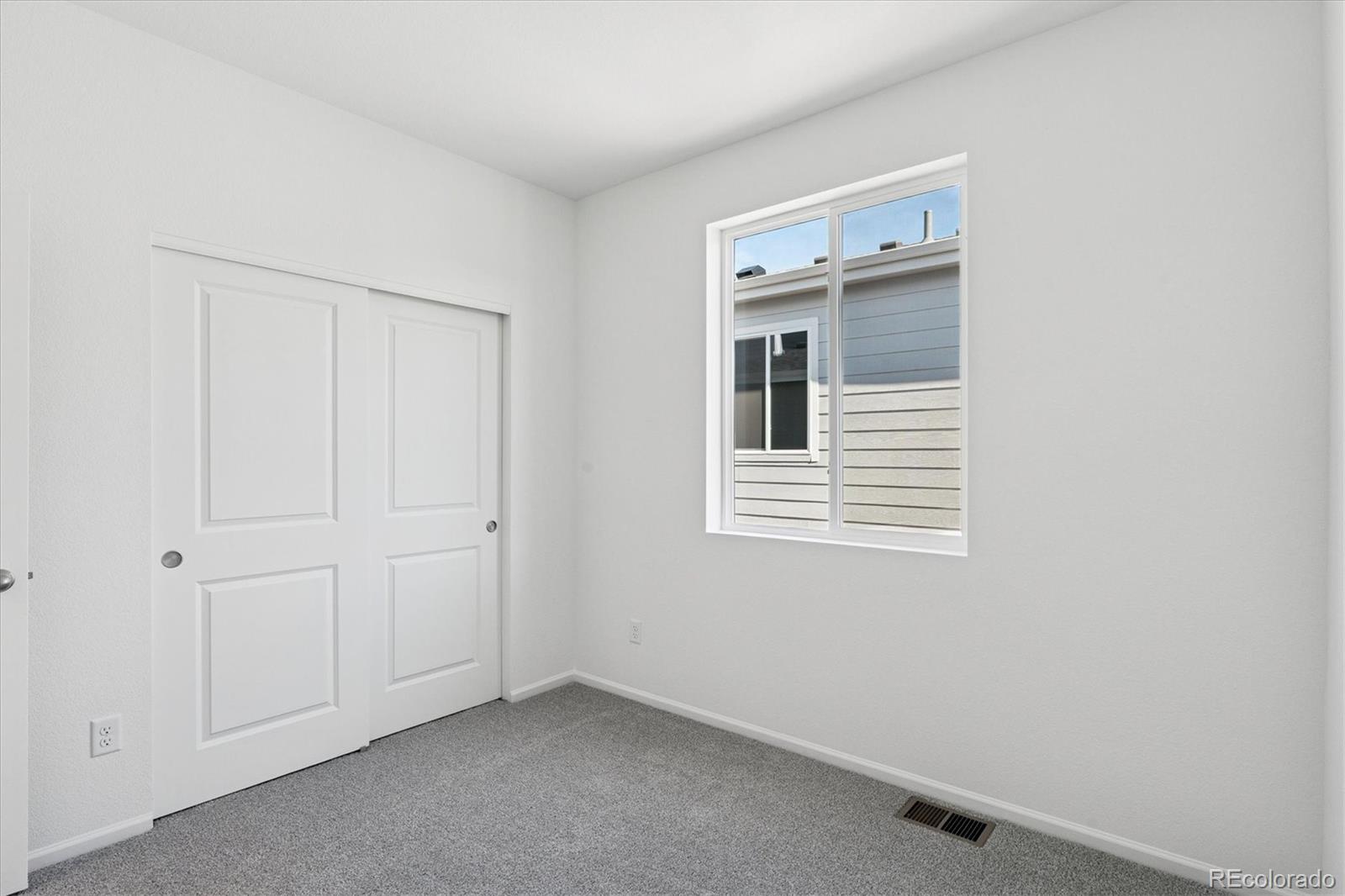MLS Image #13 for 17054 e virginia avenue,aurora, Colorado