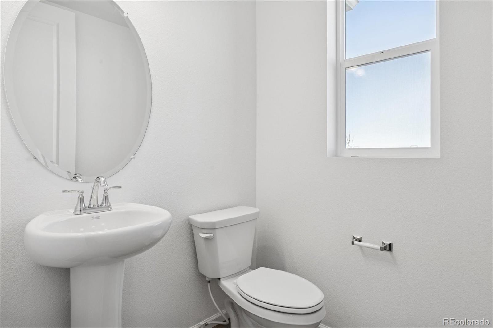MLS Image #7 for 17054 e virginia avenue,aurora, Colorado