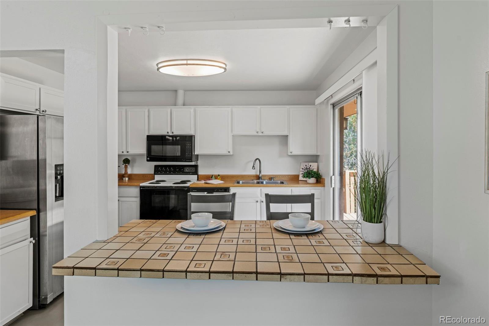 MLS Image #14 for 11617 e wesley avenue,aurora, Colorado