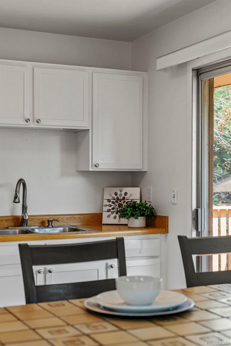 MLS Image #18 for 11617 e wesley avenue,aurora, Colorado