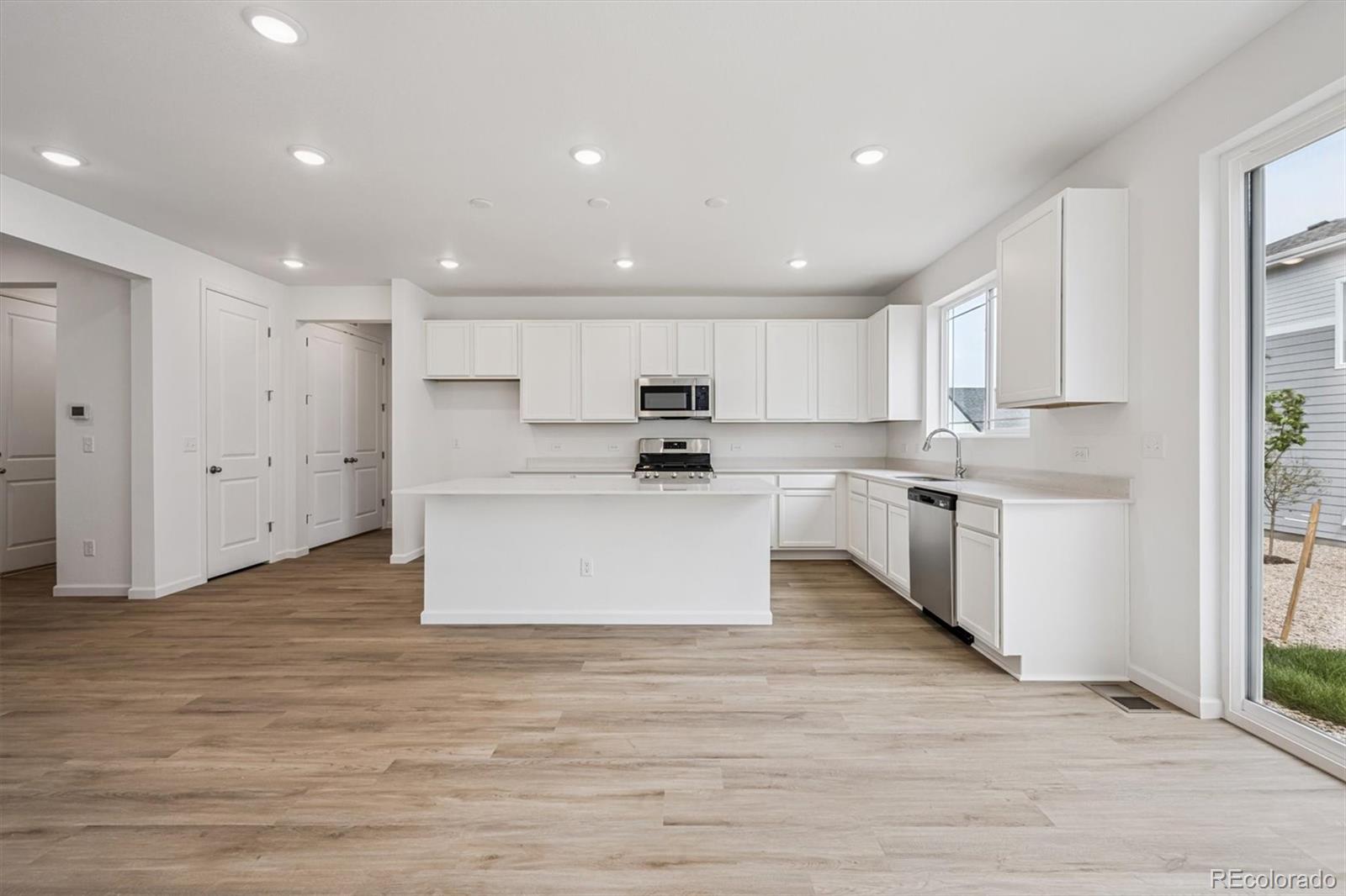 MLS Image #10 for 6596 n nepal street,aurora, Colorado