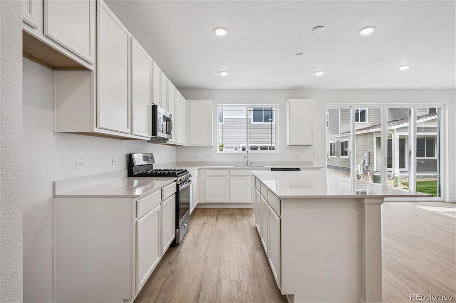 MLS Image #6 for 6596 n nepal street,aurora, Colorado