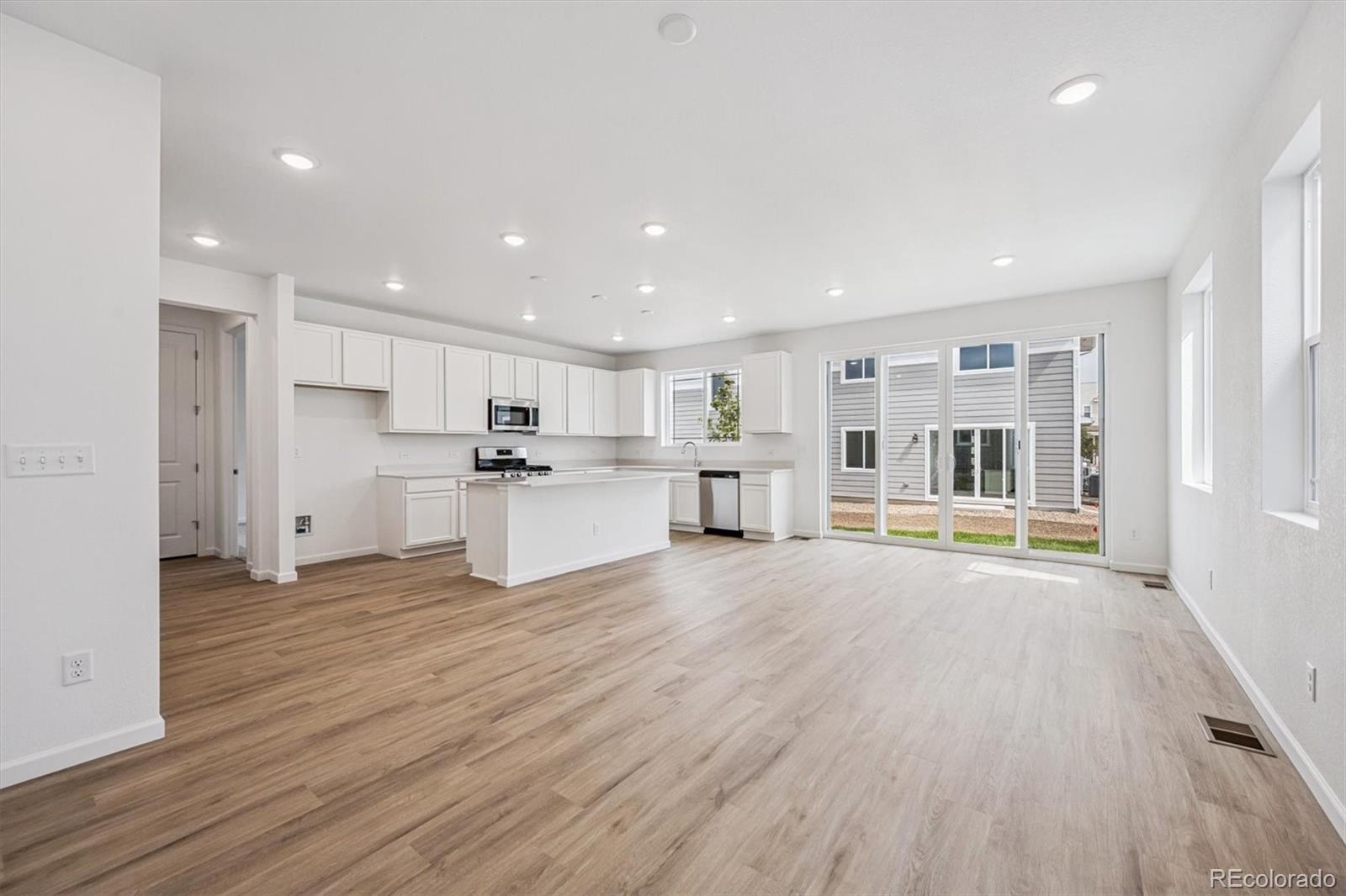 MLS Image #9 for 6596 n nepal street,aurora, Colorado