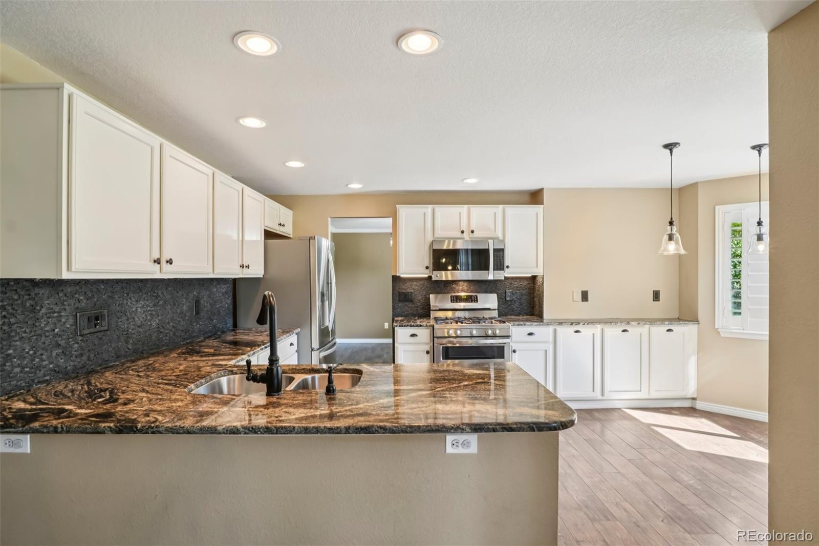 MLS Image #13 for 14558  vine street,thornton, Colorado