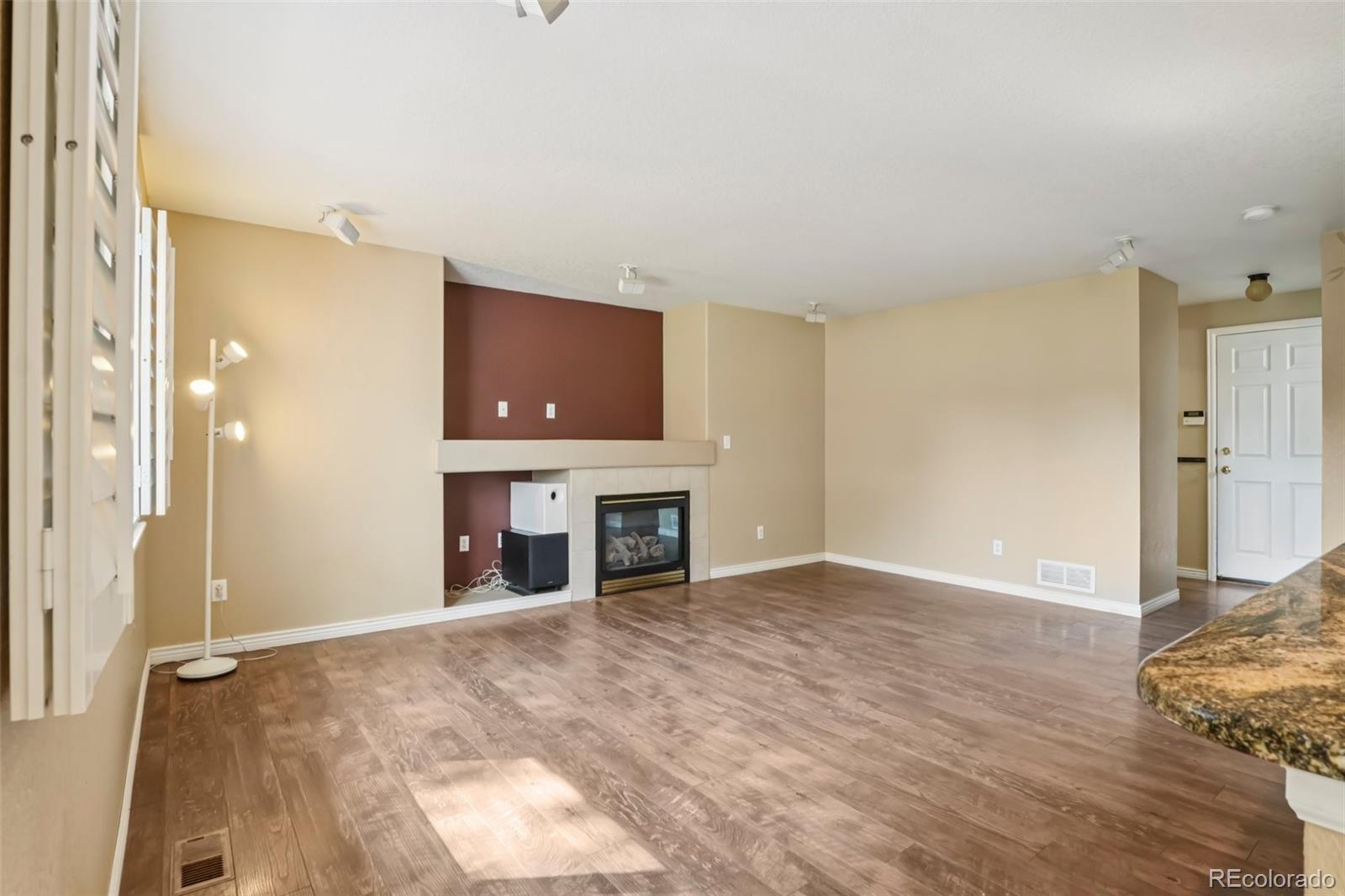 MLS Image #15 for 14558  vine street,thornton, Colorado