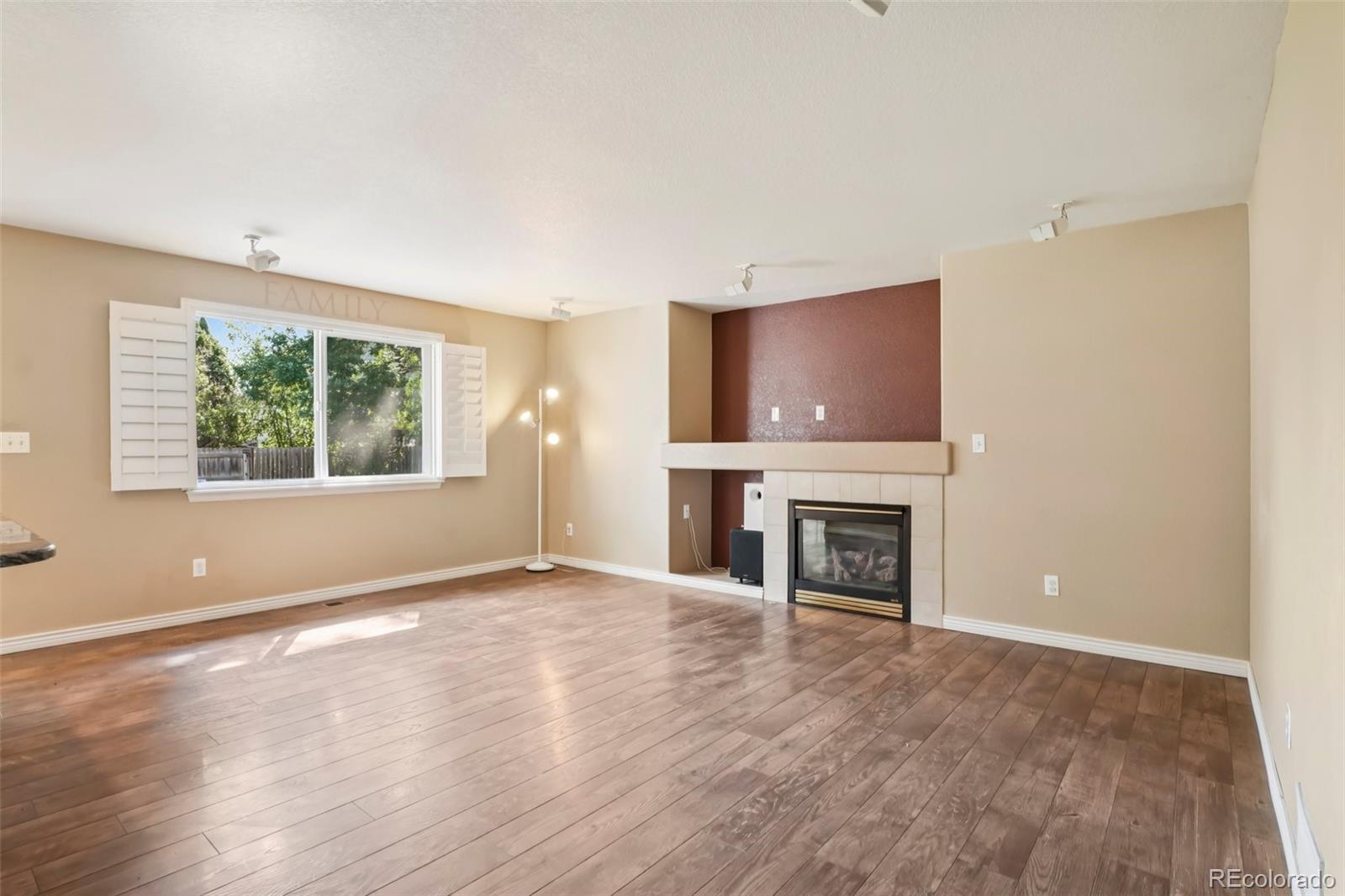 MLS Image #16 for 14558  vine street,thornton, Colorado