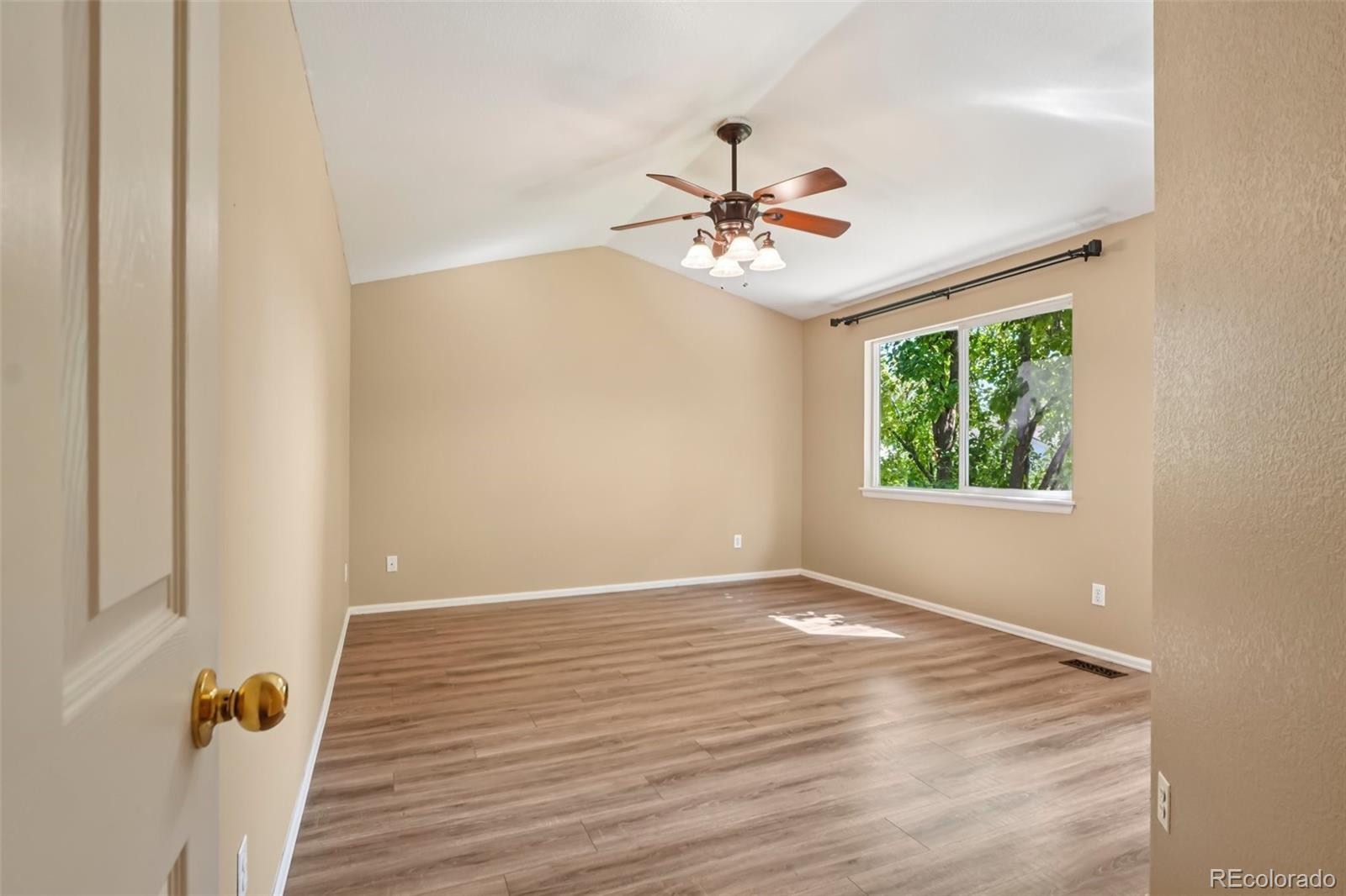 MLS Image #21 for 14558  vine street,thornton, Colorado