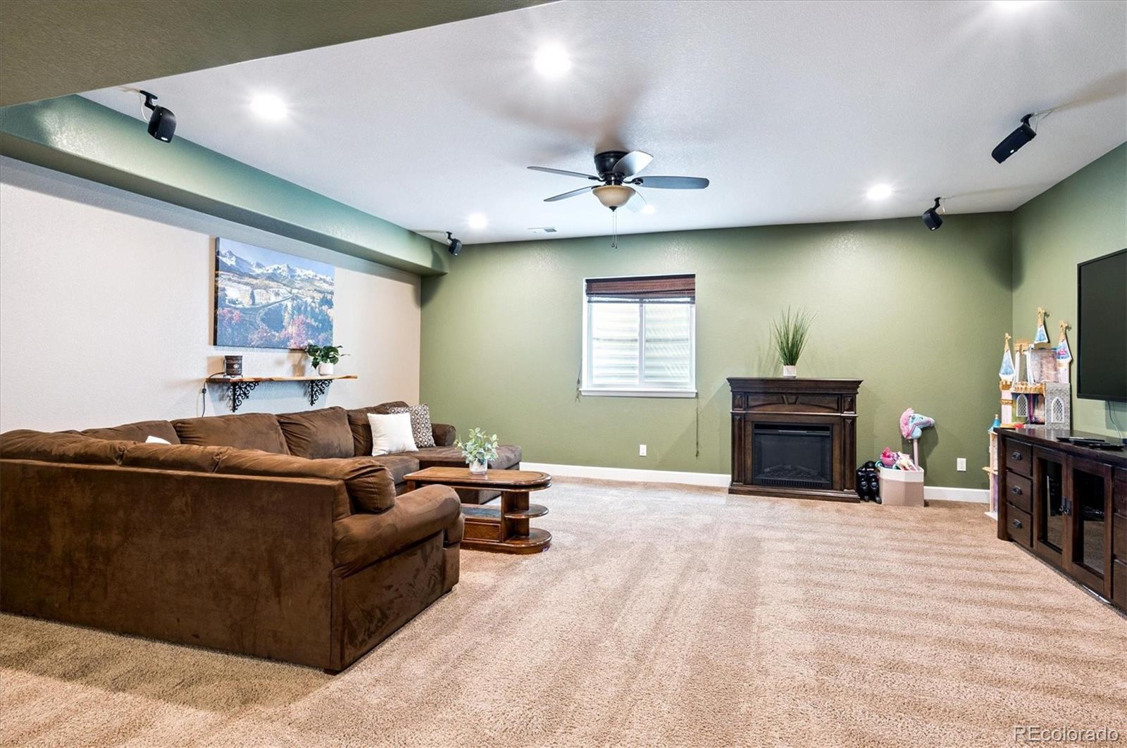MLS Image #21 for 25960 e davies drive,aurora, Colorado