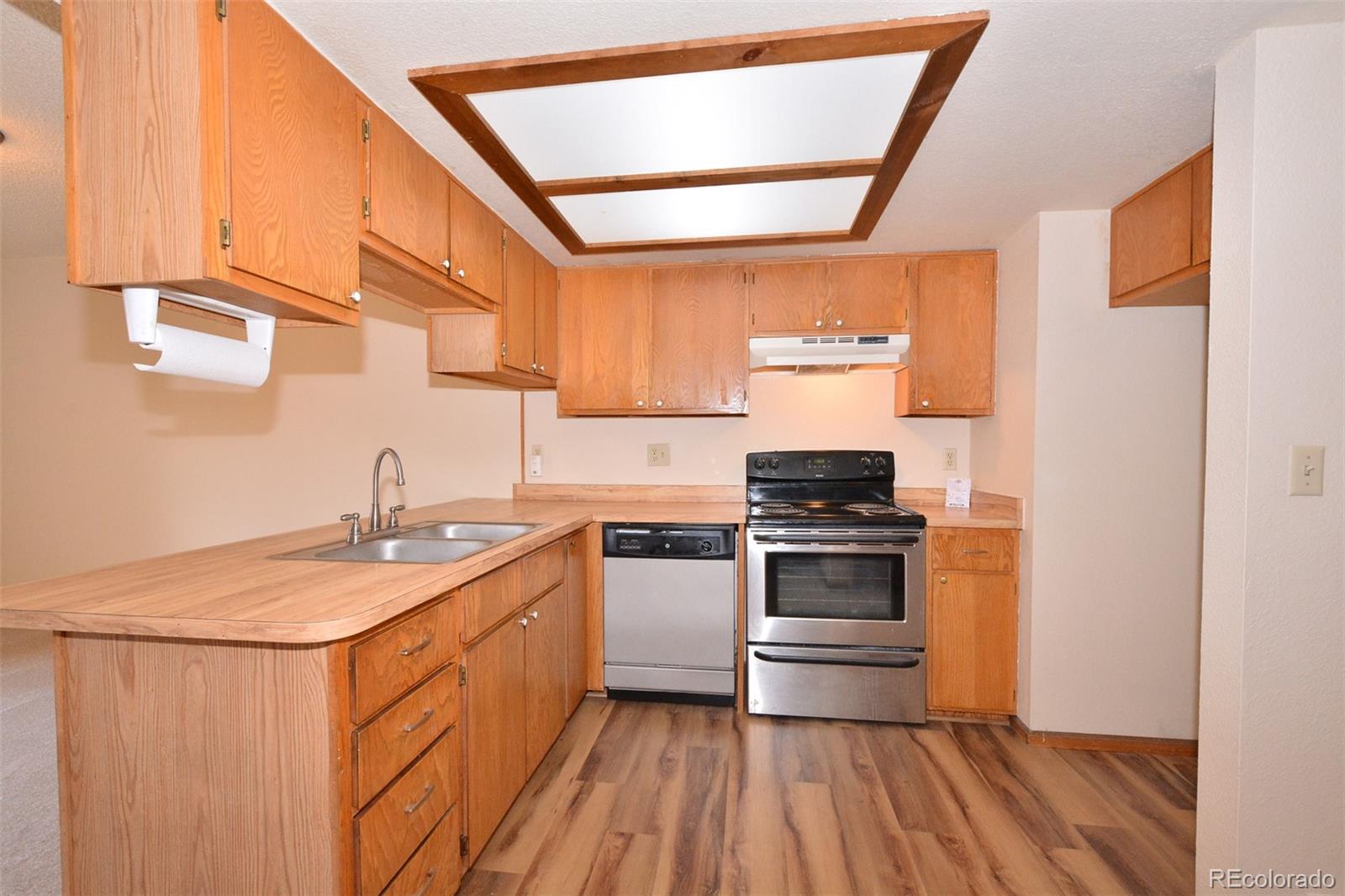MLS Image #3 for 1021  dublin boulevard ,colorado springs, Colorado
