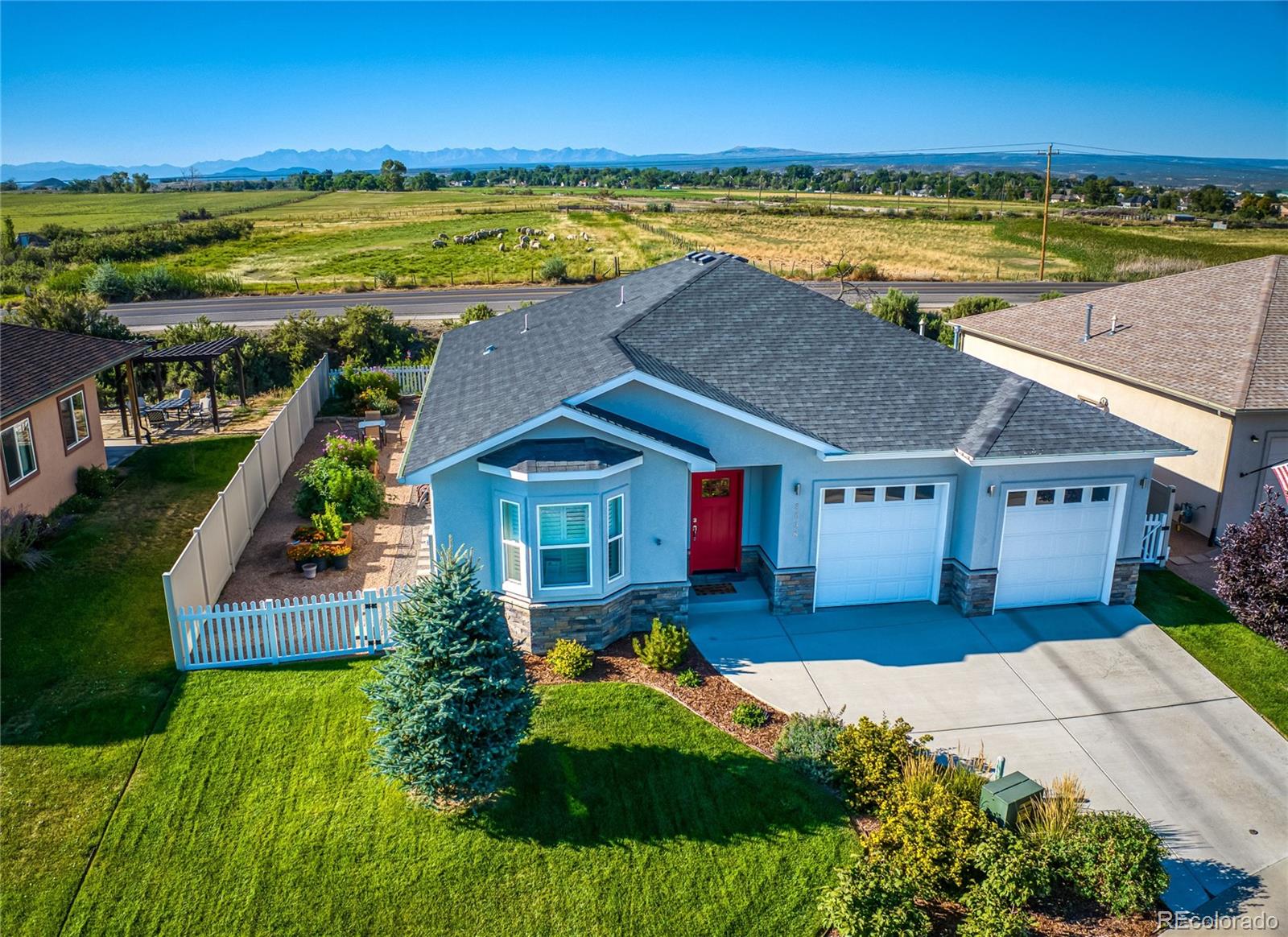 MLS Image #39 for 3038  glacier drive,montrose, Colorado