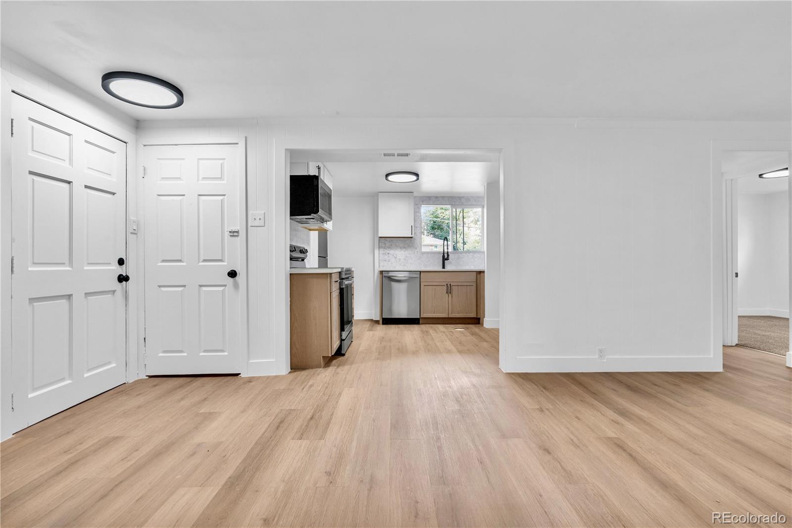 MLS Image #30 for 882-888  wolff street,denver, Colorado