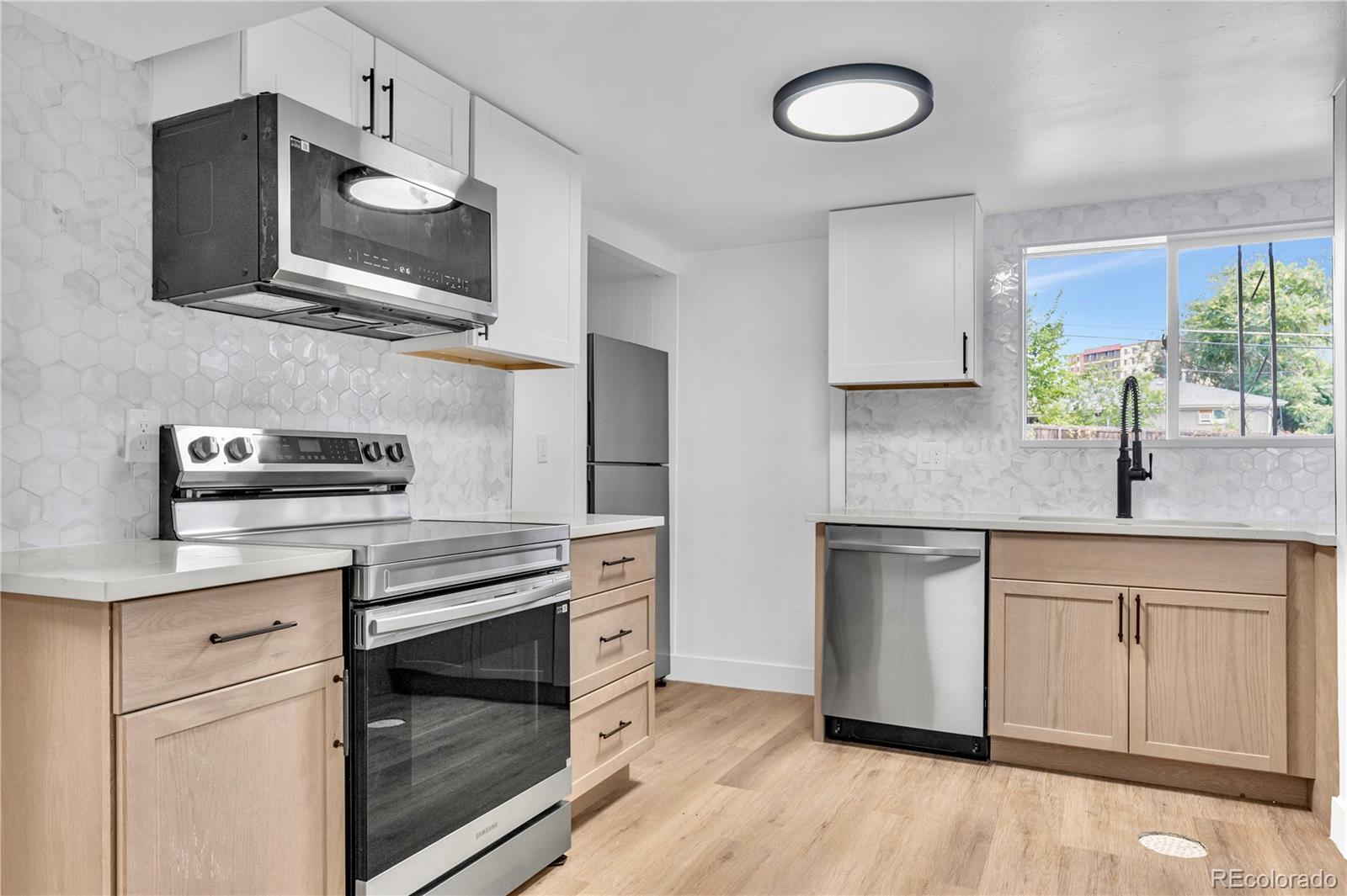 MLS Image #33 for 882-888  wolff street,denver, Colorado