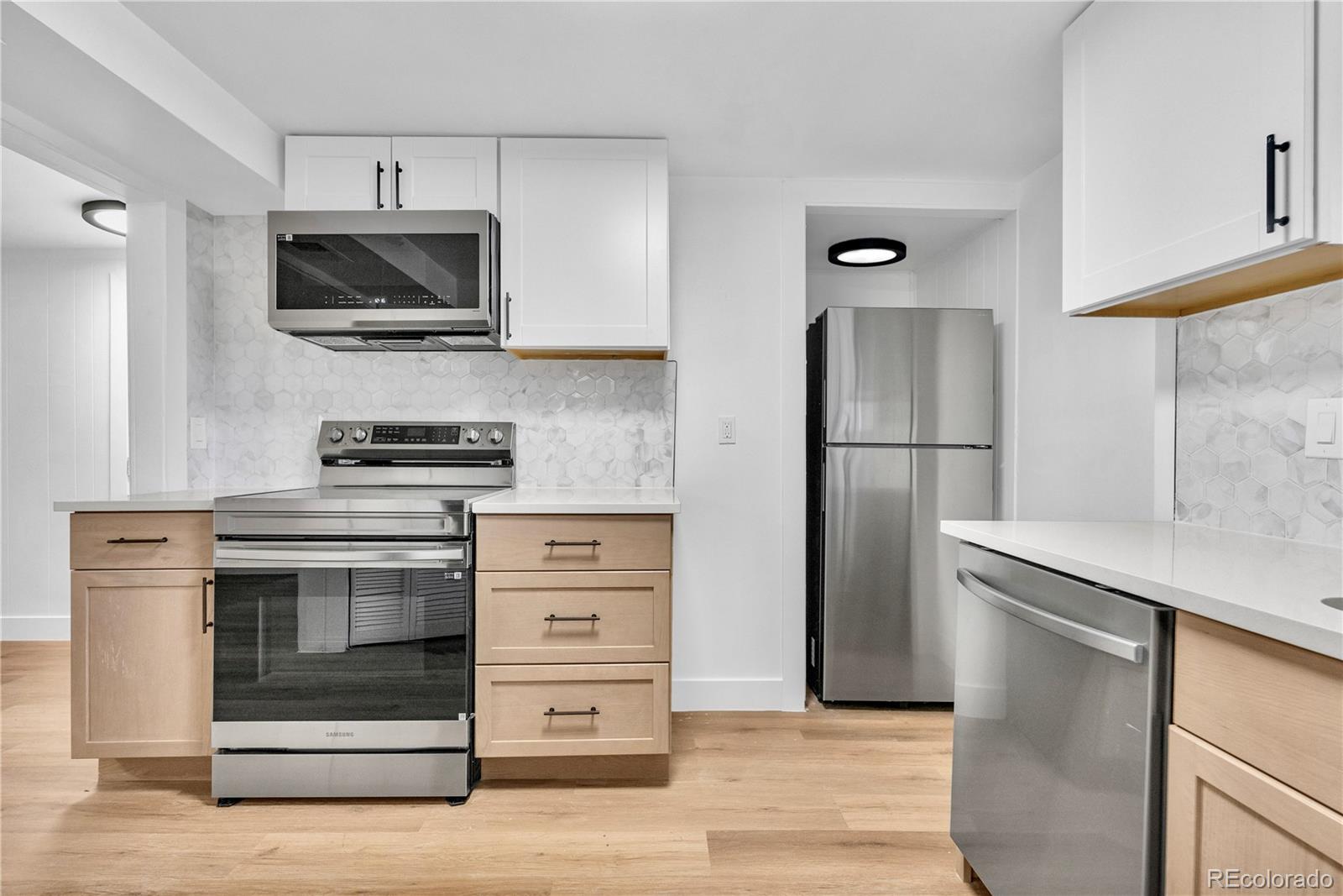 MLS Image #36 for 882-888  wolff street,denver, Colorado